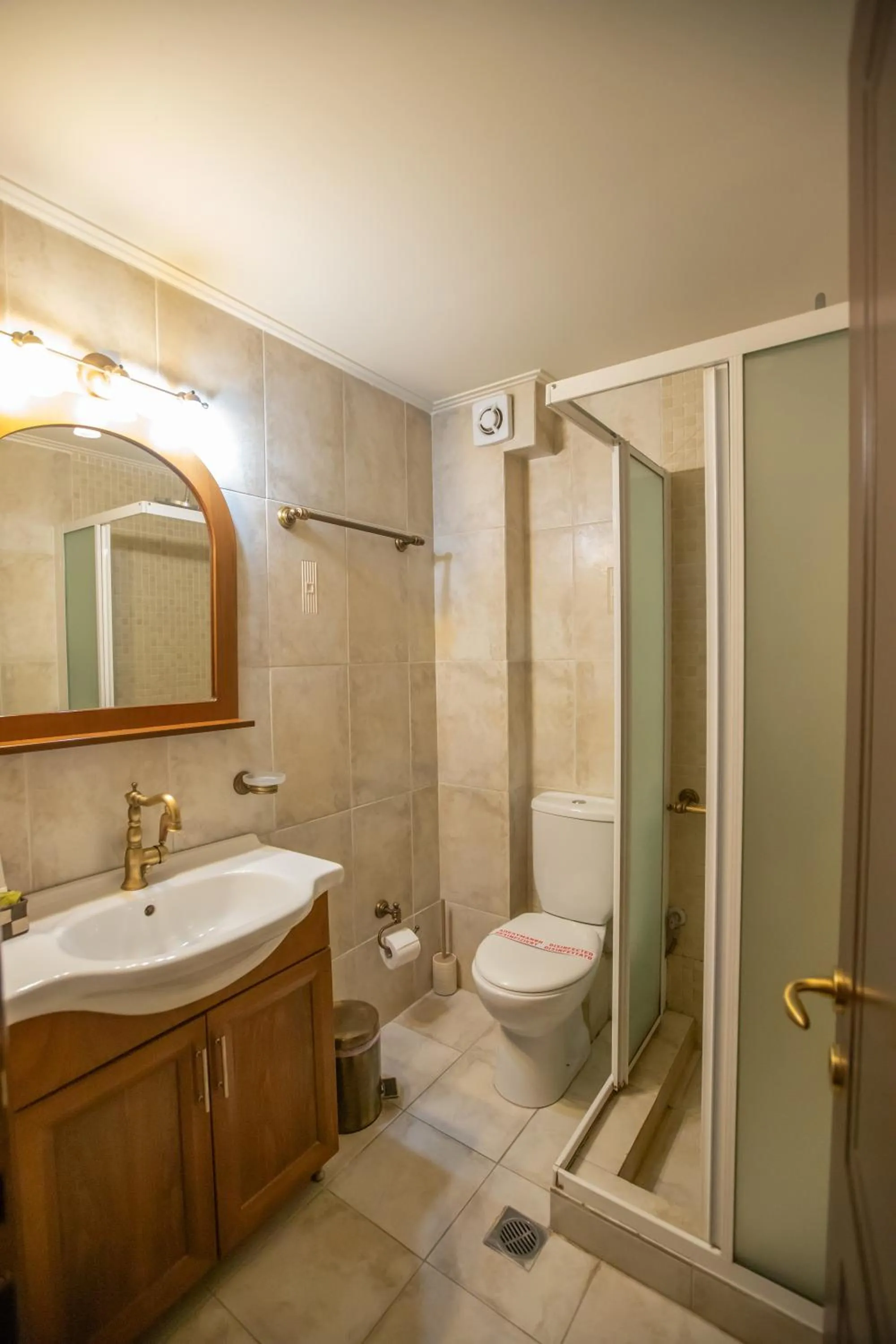 Pandion Luxury Boutique Hotel & Suites with Spa