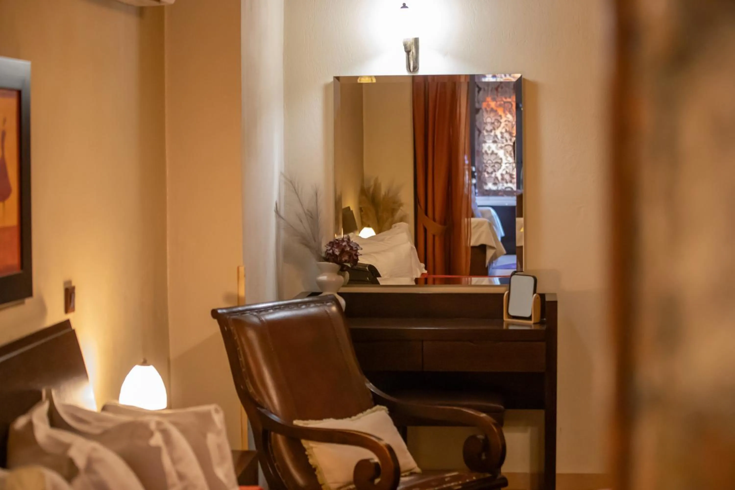 Pandion Luxury Boutique Hotel & Suites with Spa