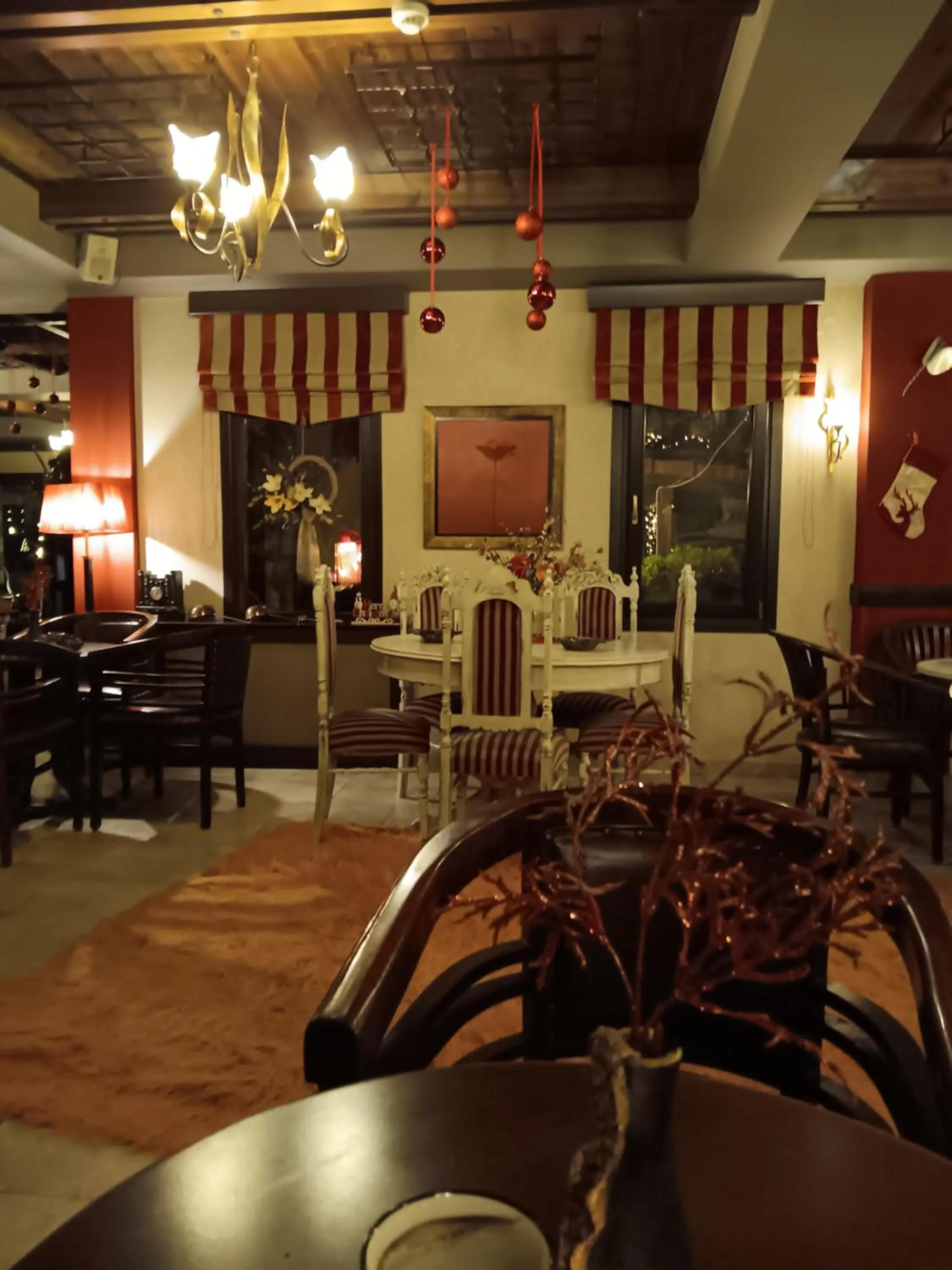 Pandion Luxury Boutique Hotel & Suites with Spa