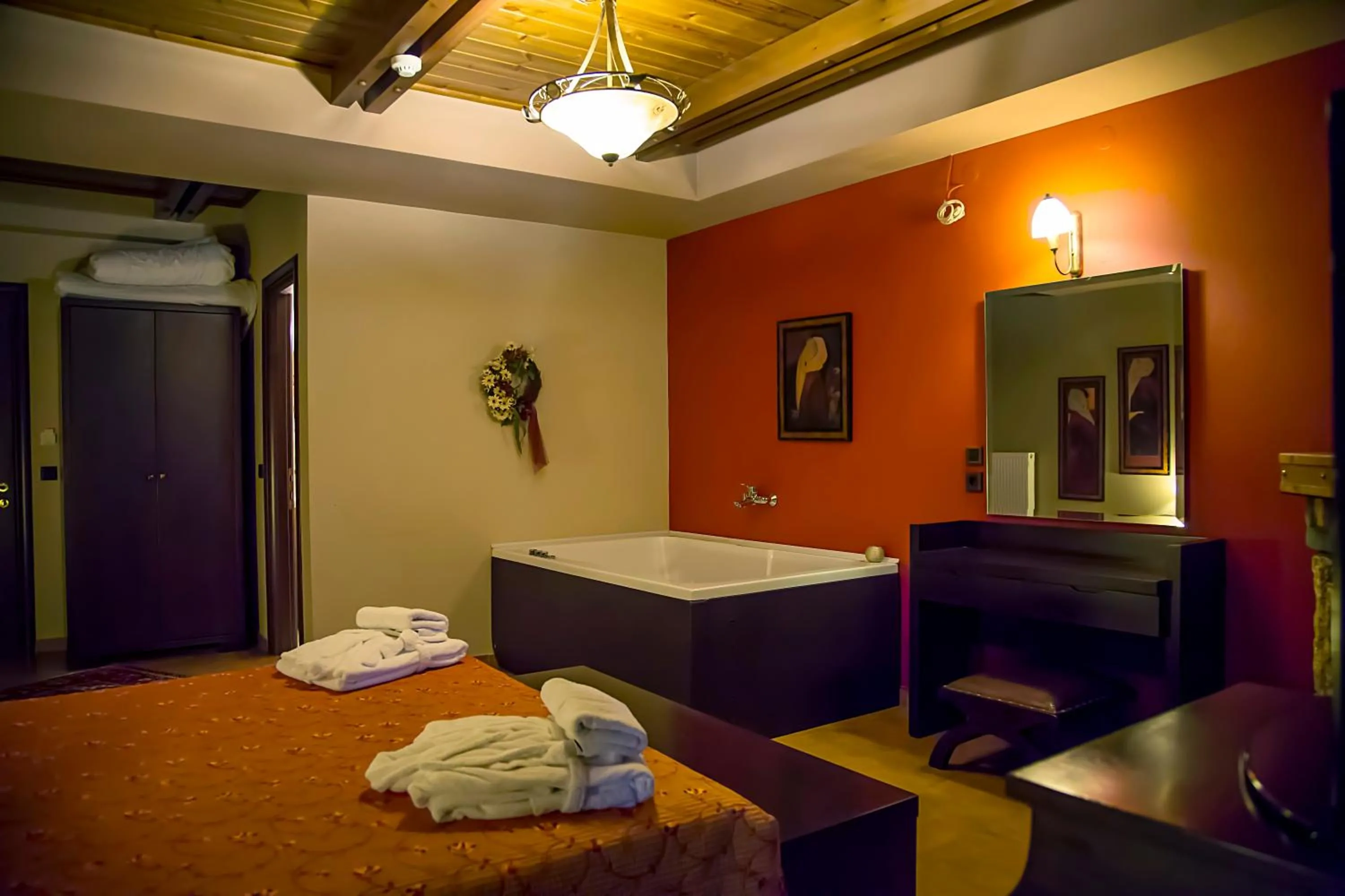 Hot Tub, Bed in Pandion Luxury Boutique Hotel & Suites with Spa