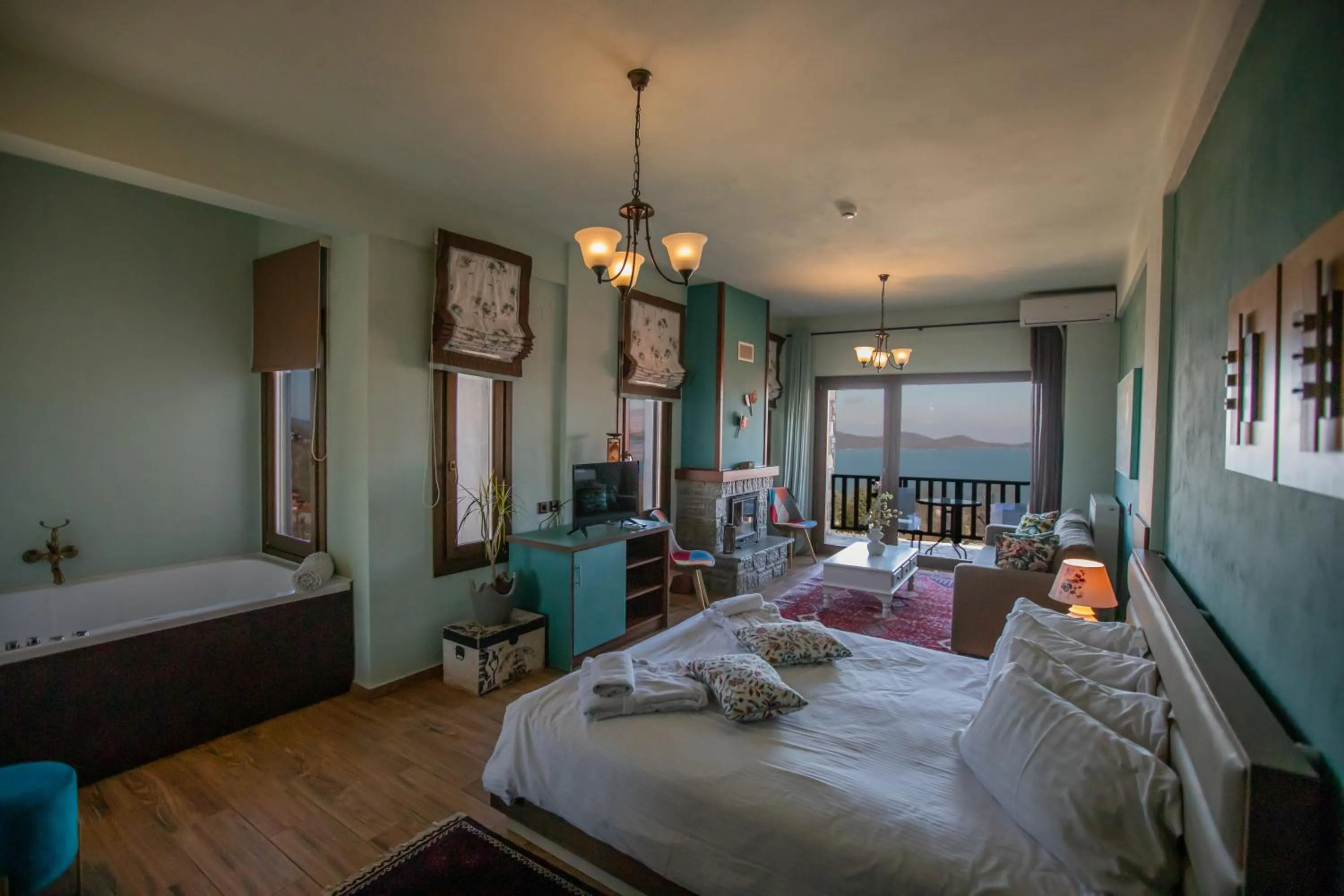Bed in Pandion Luxury Boutique Hotel & Suites with Spa