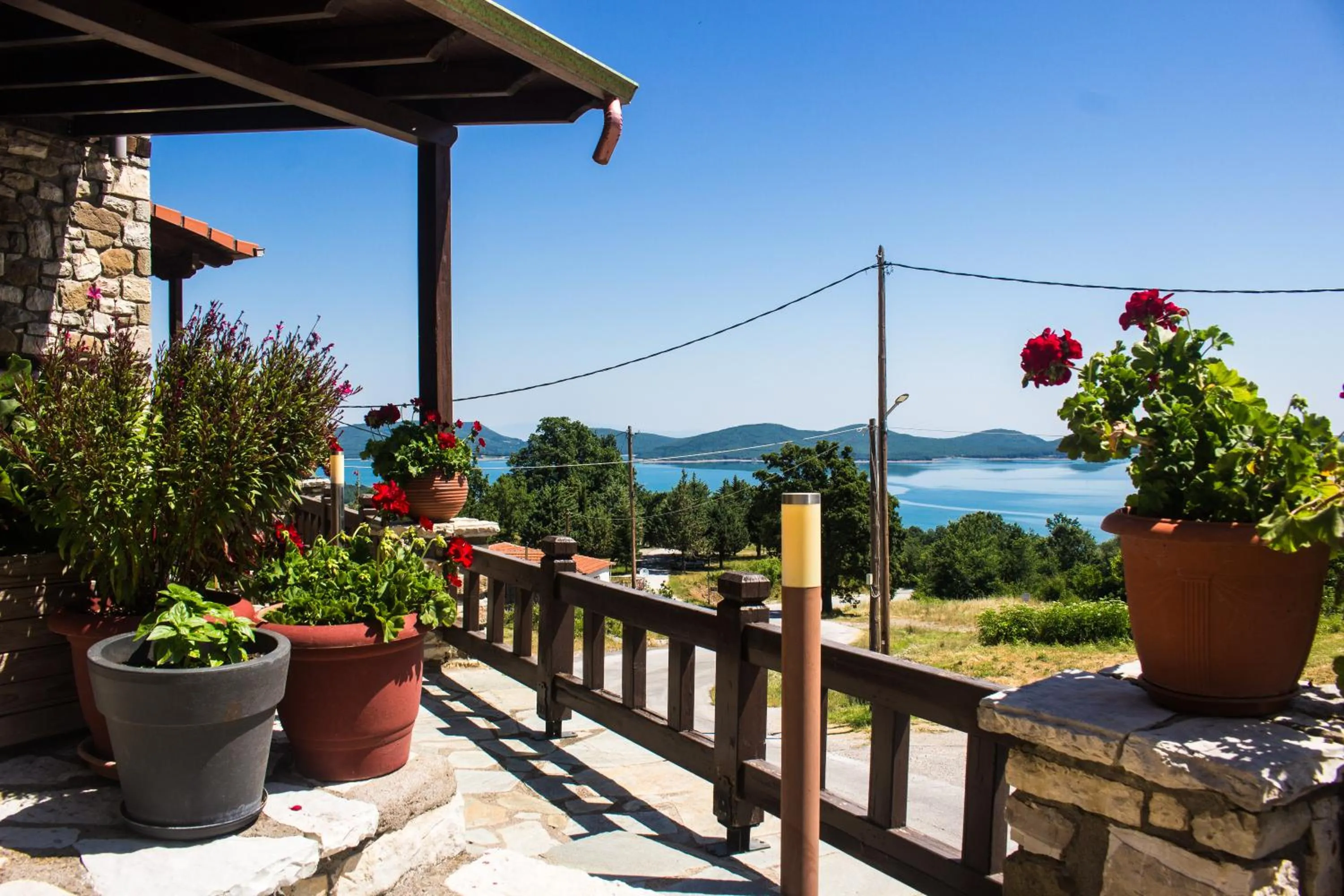 Pandion Luxury Boutique Hotel & Suites with Spa