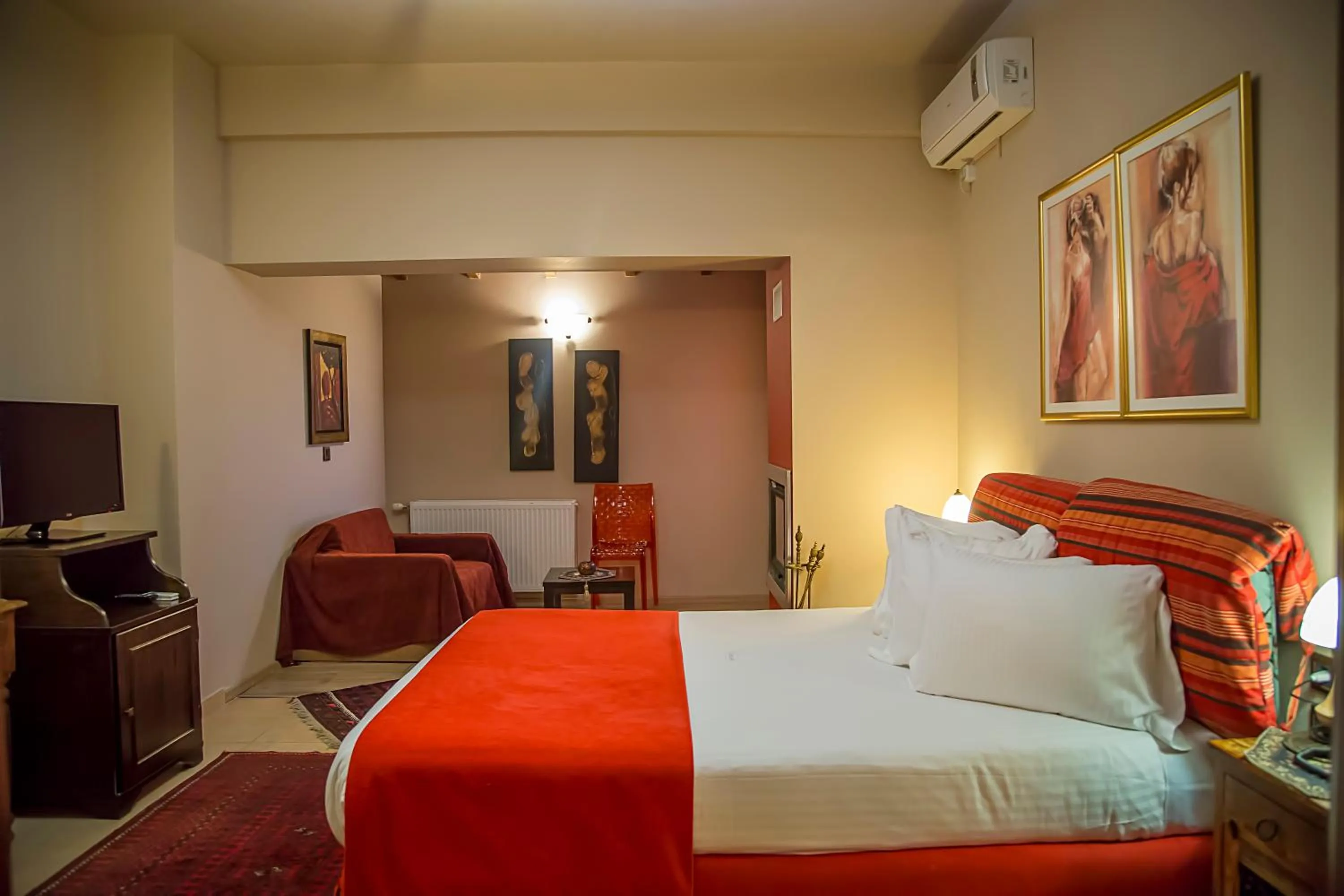 Bedroom, Bed in Pandion Luxury Boutique Hotel & Suites with Spa