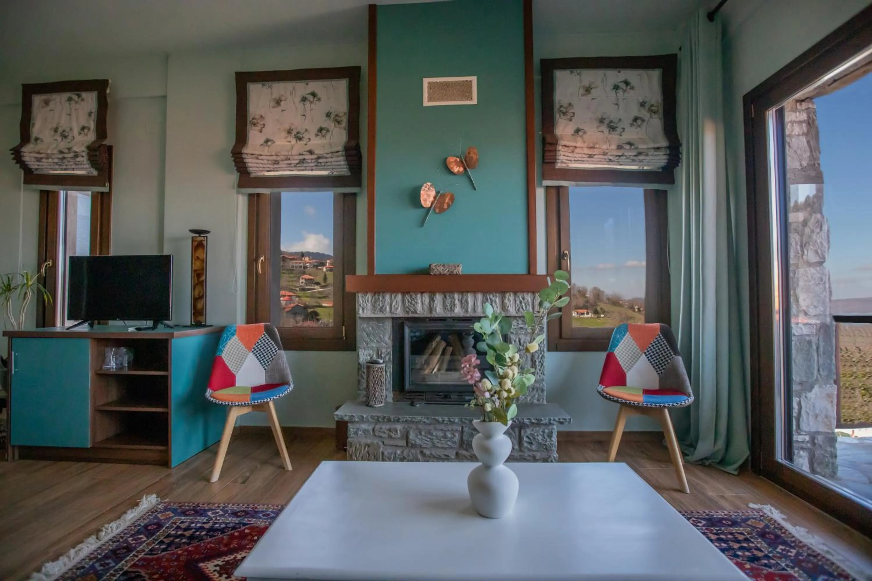 Pandion Luxury Boutique Hotel & Suites with Spa