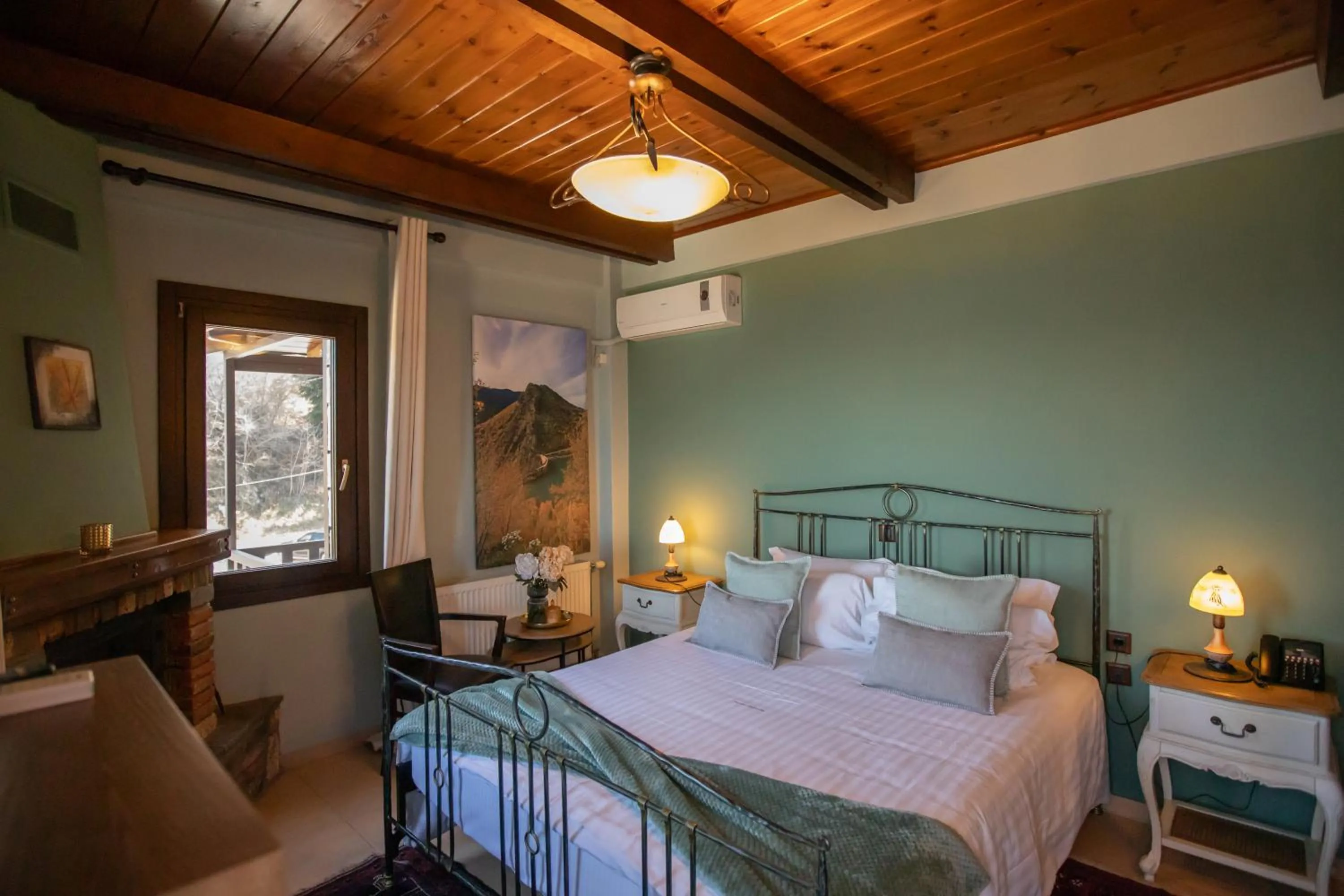 Bed in Pandion Luxury Boutique Hotel & Suites with Spa
