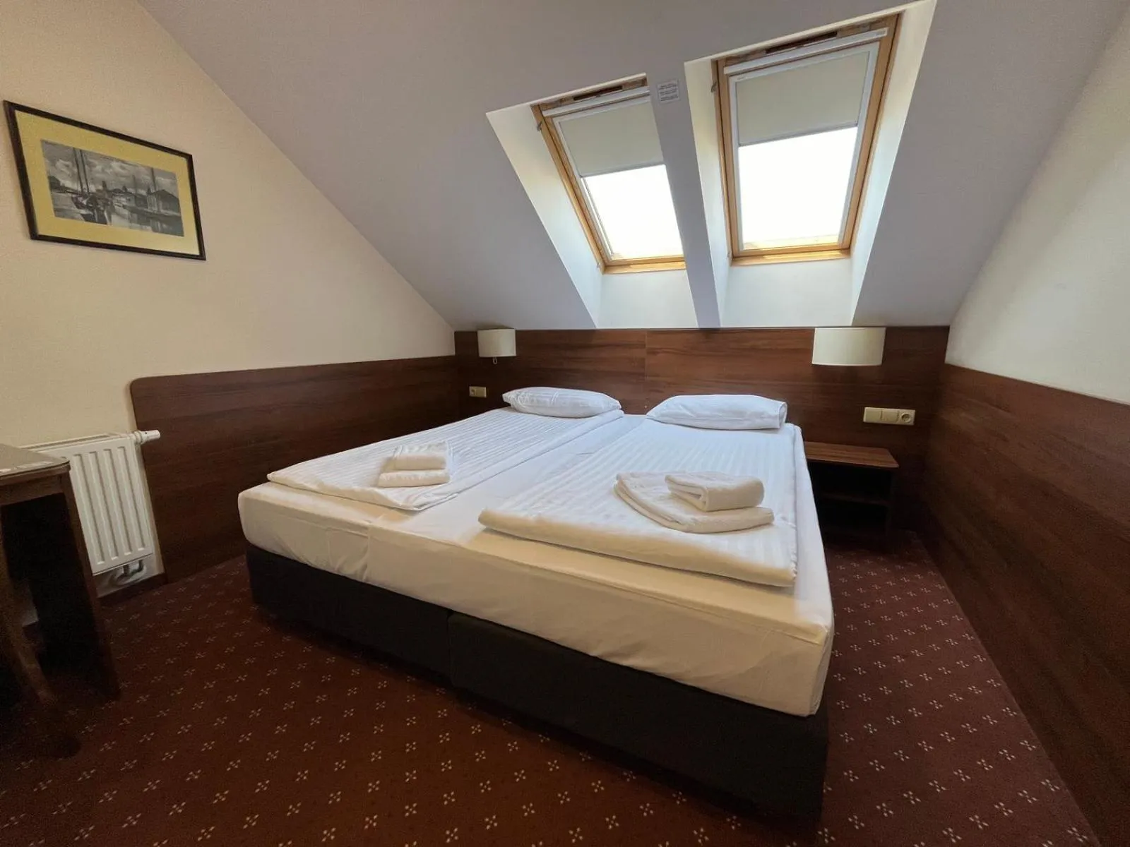 Photo of the whole room, Bed in Memel Hotel