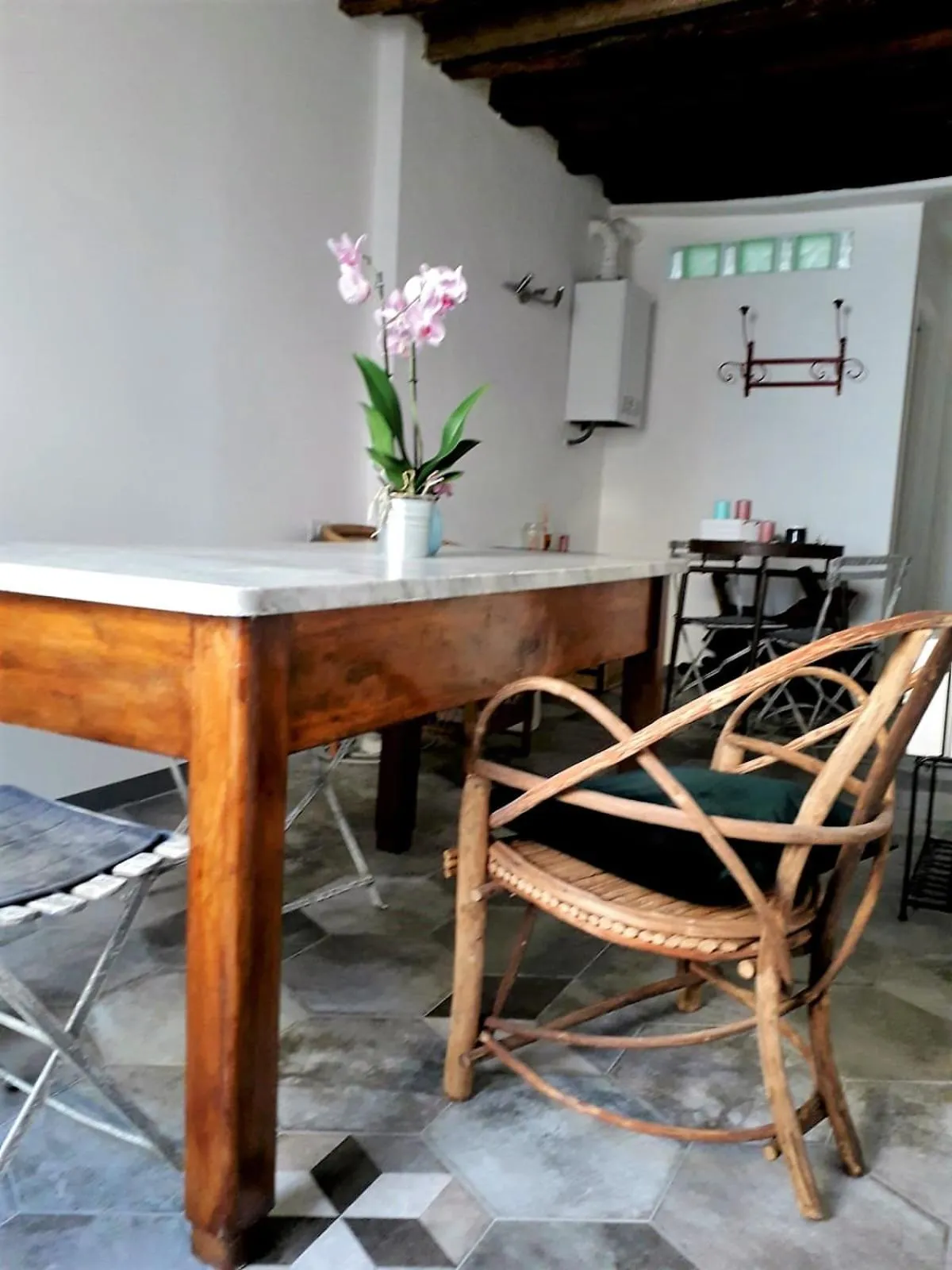 Communal lounge/ TV room in B&B Castellani