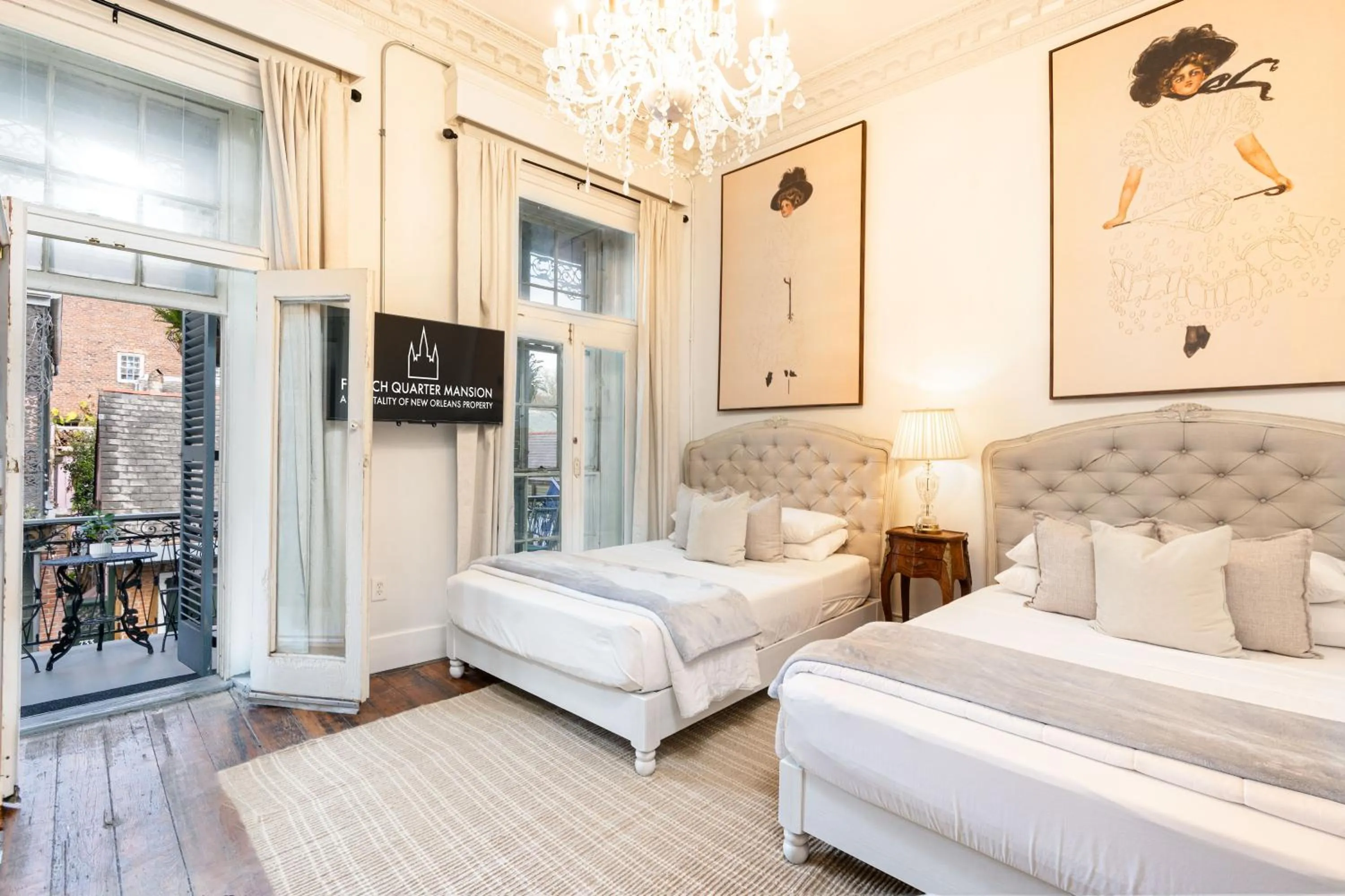 Bed in French Quarter Mansion