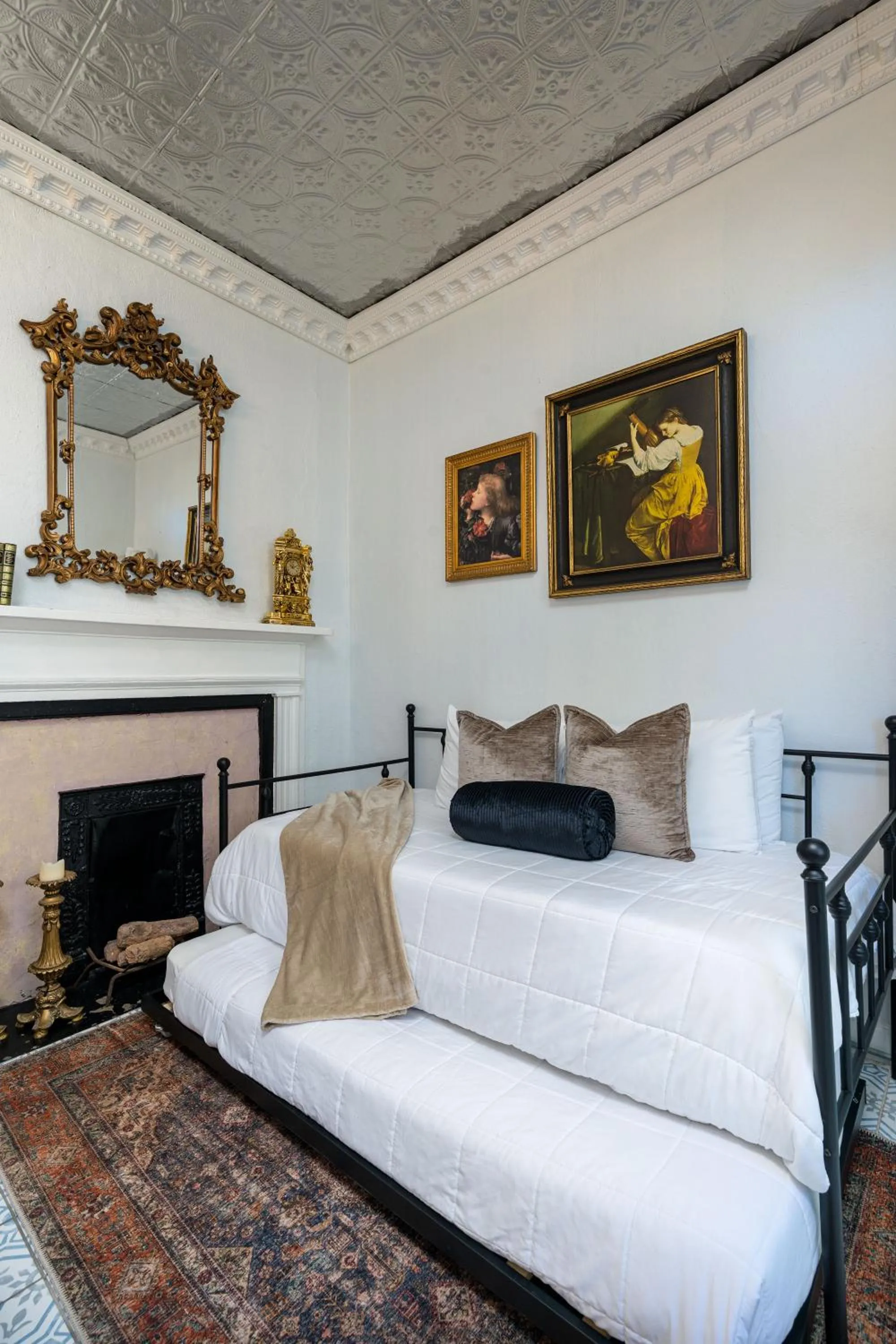 Bed in French Quarter Mansion