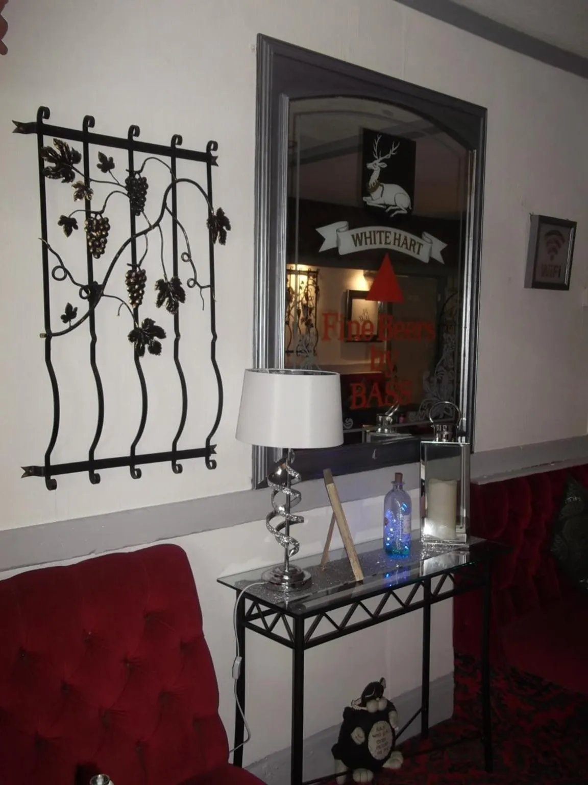 Lounge or bar in Elmfield