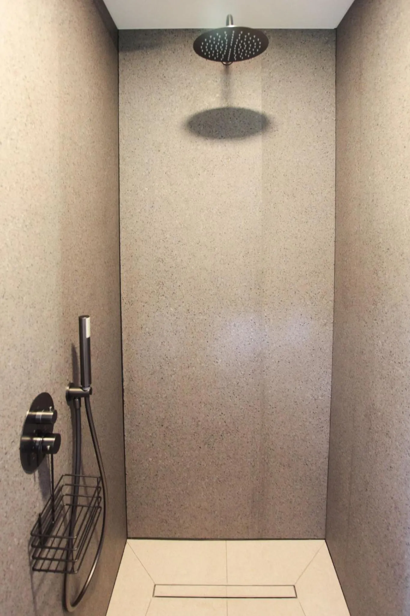 Bathroom in Hestheimar