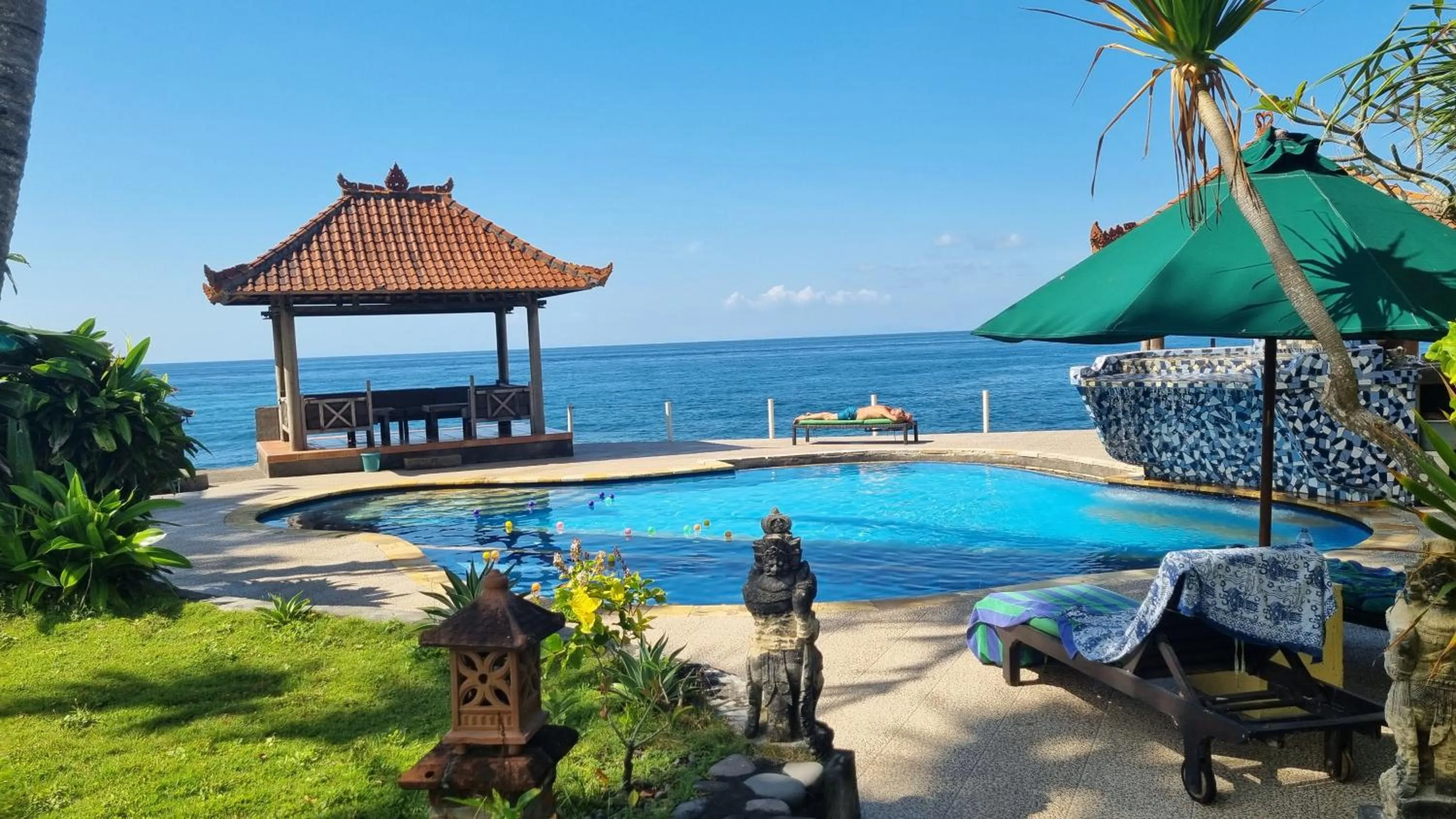 Swimming pool in Kebun Impian