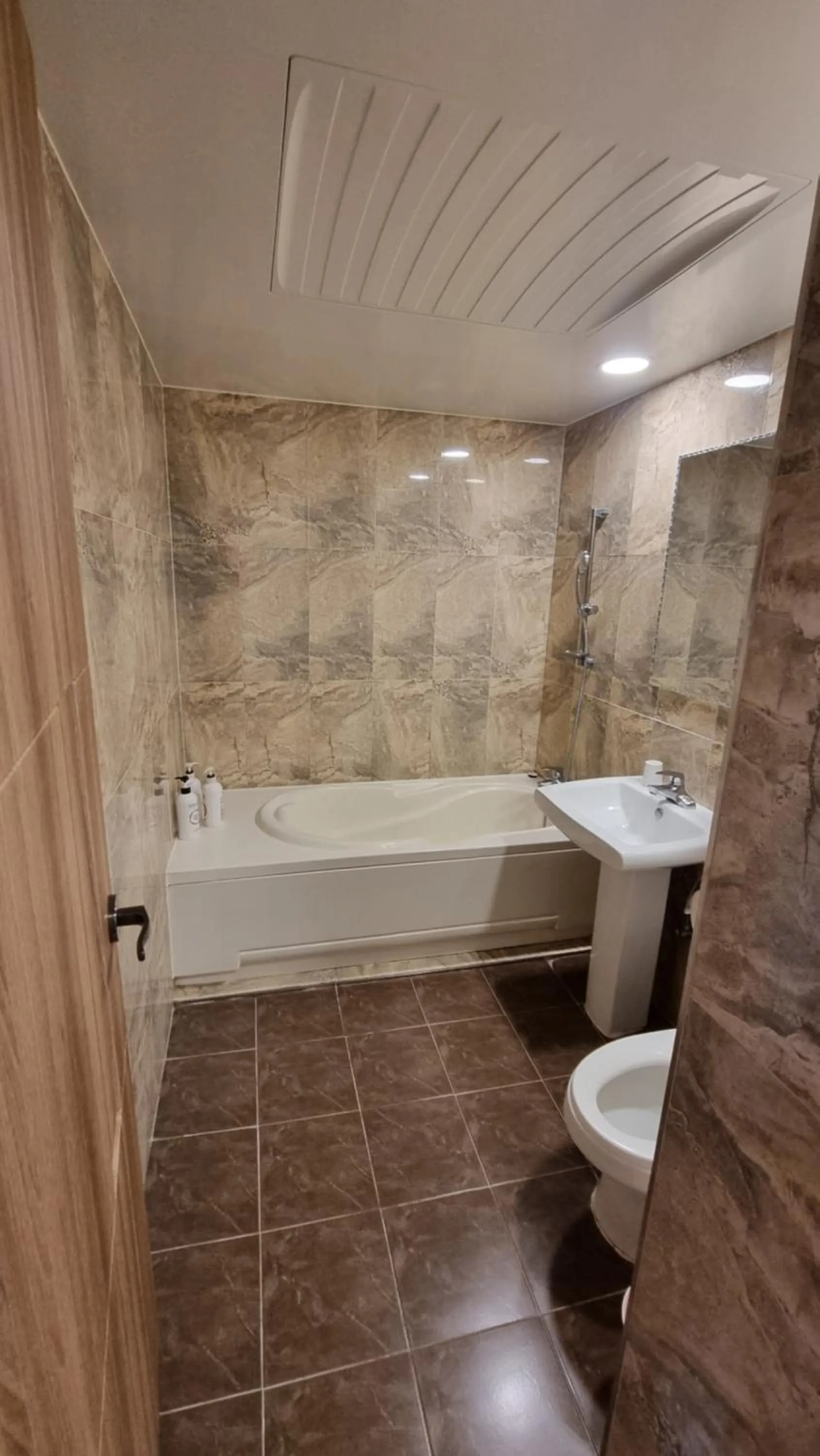 Toilet in Hotel Parkwood Incheon Airport