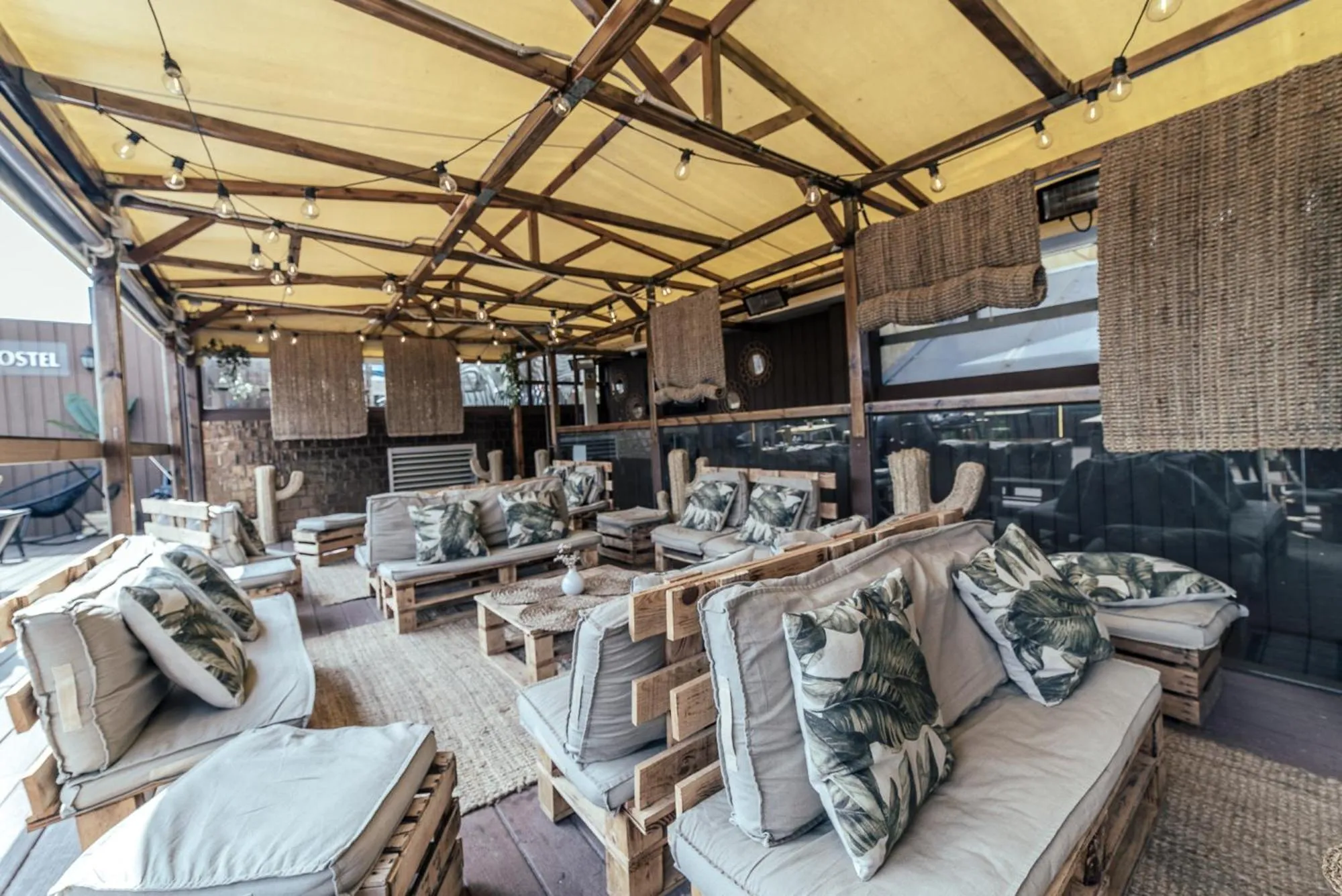 Balcony/Terrace in Kabul Party Hostel Barcelona