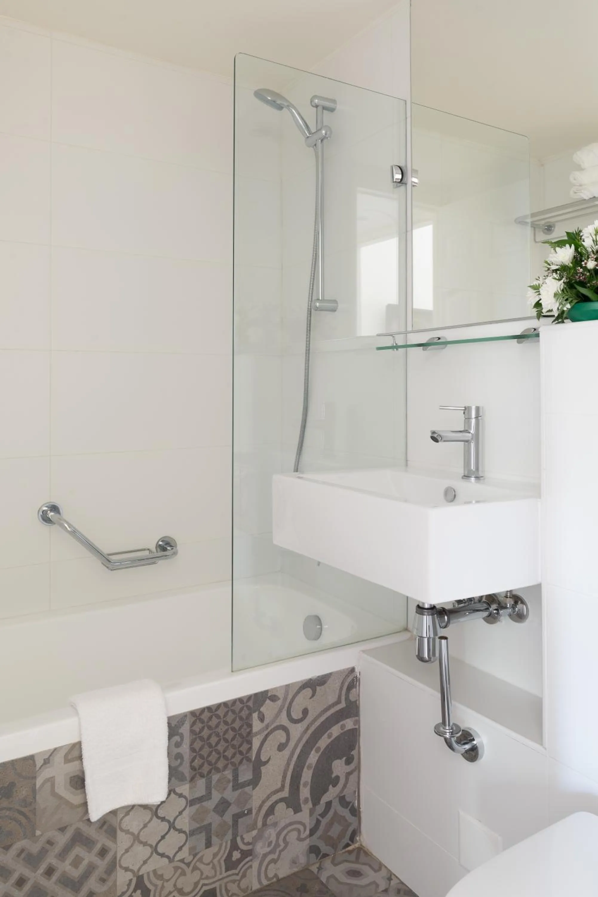 Bathroom in Americana Eilat Hotel