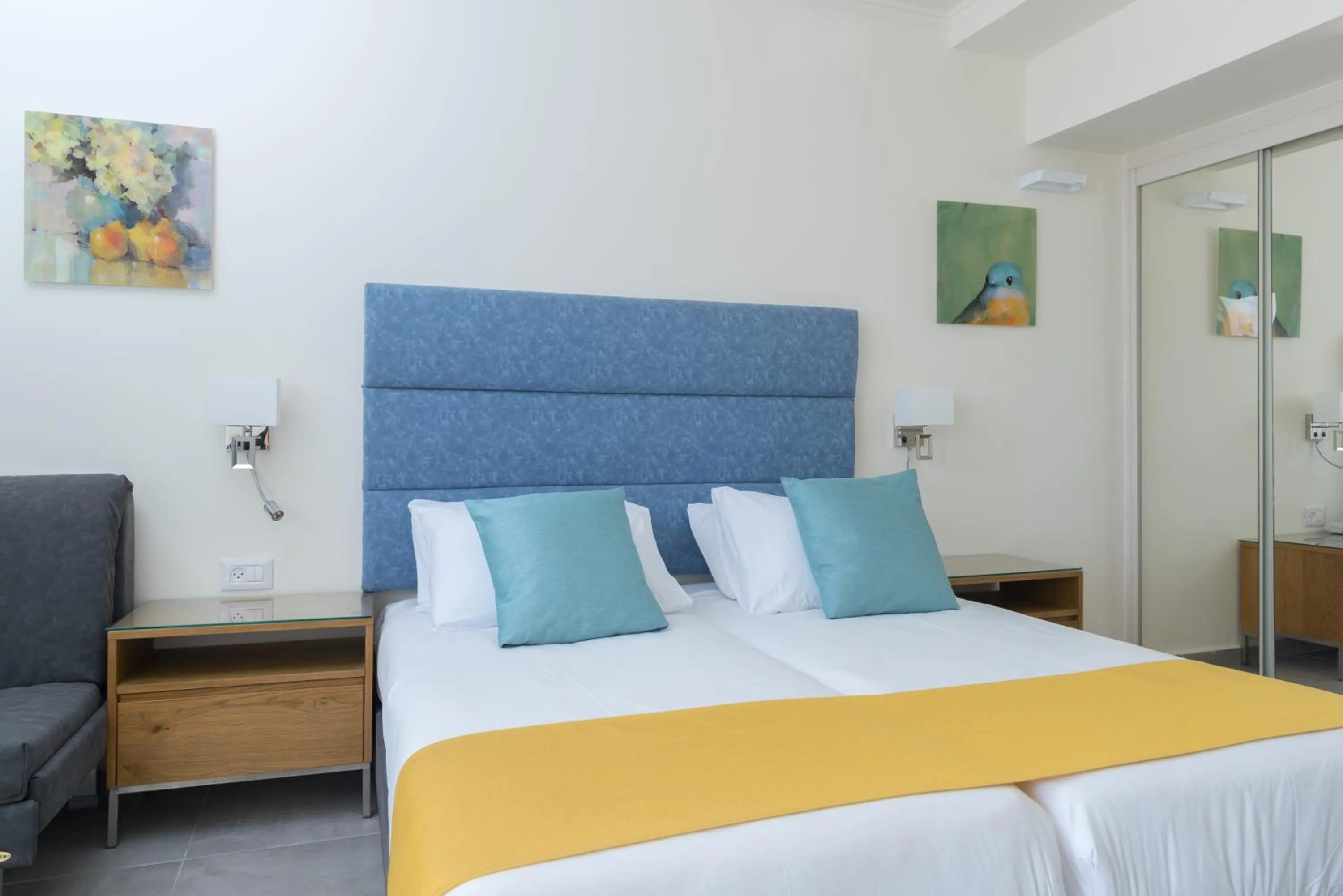 bunk bed, Bed in Americana Eilat Hotel