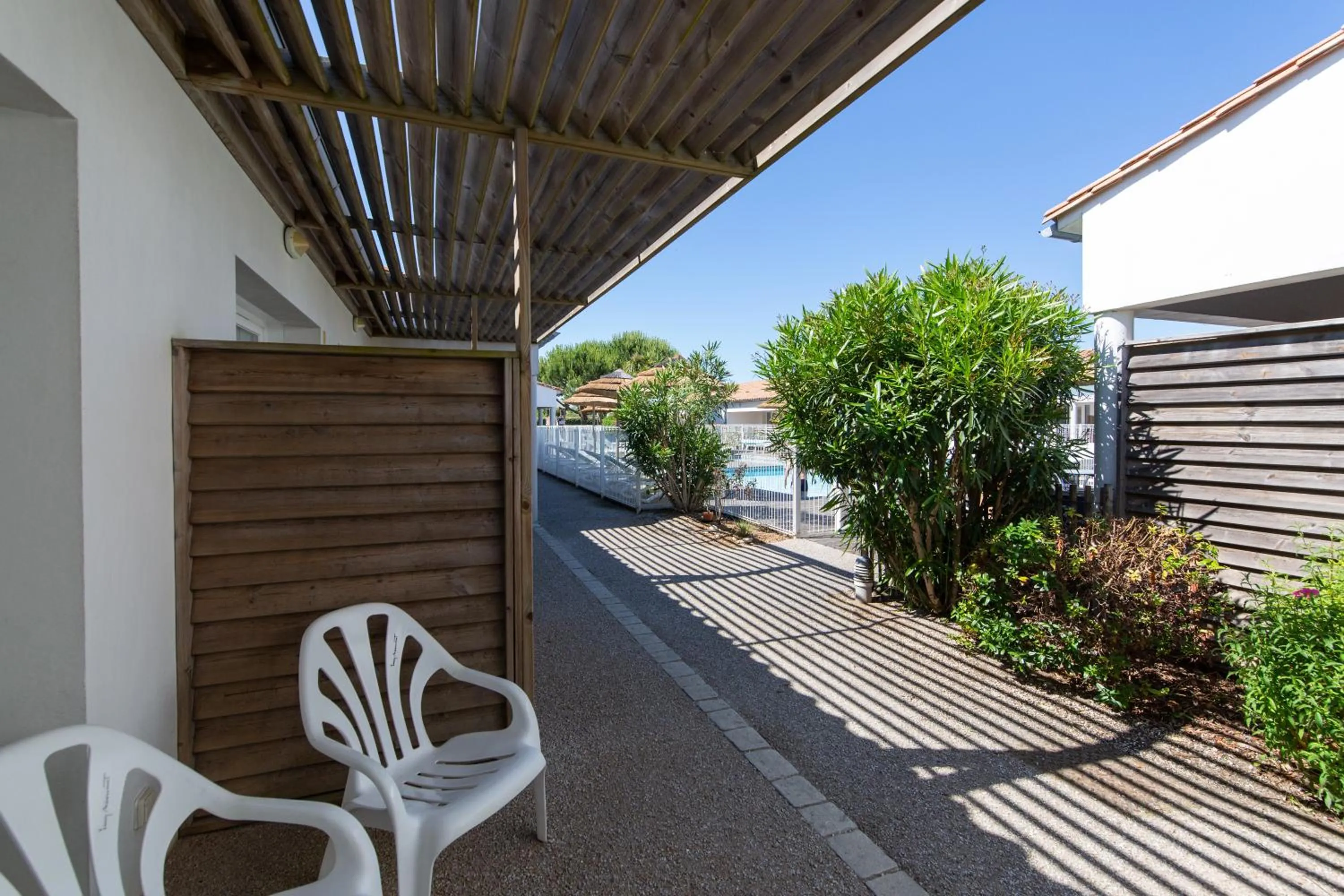 Patio in Hôtel de Ré, "The Originals Résidence"