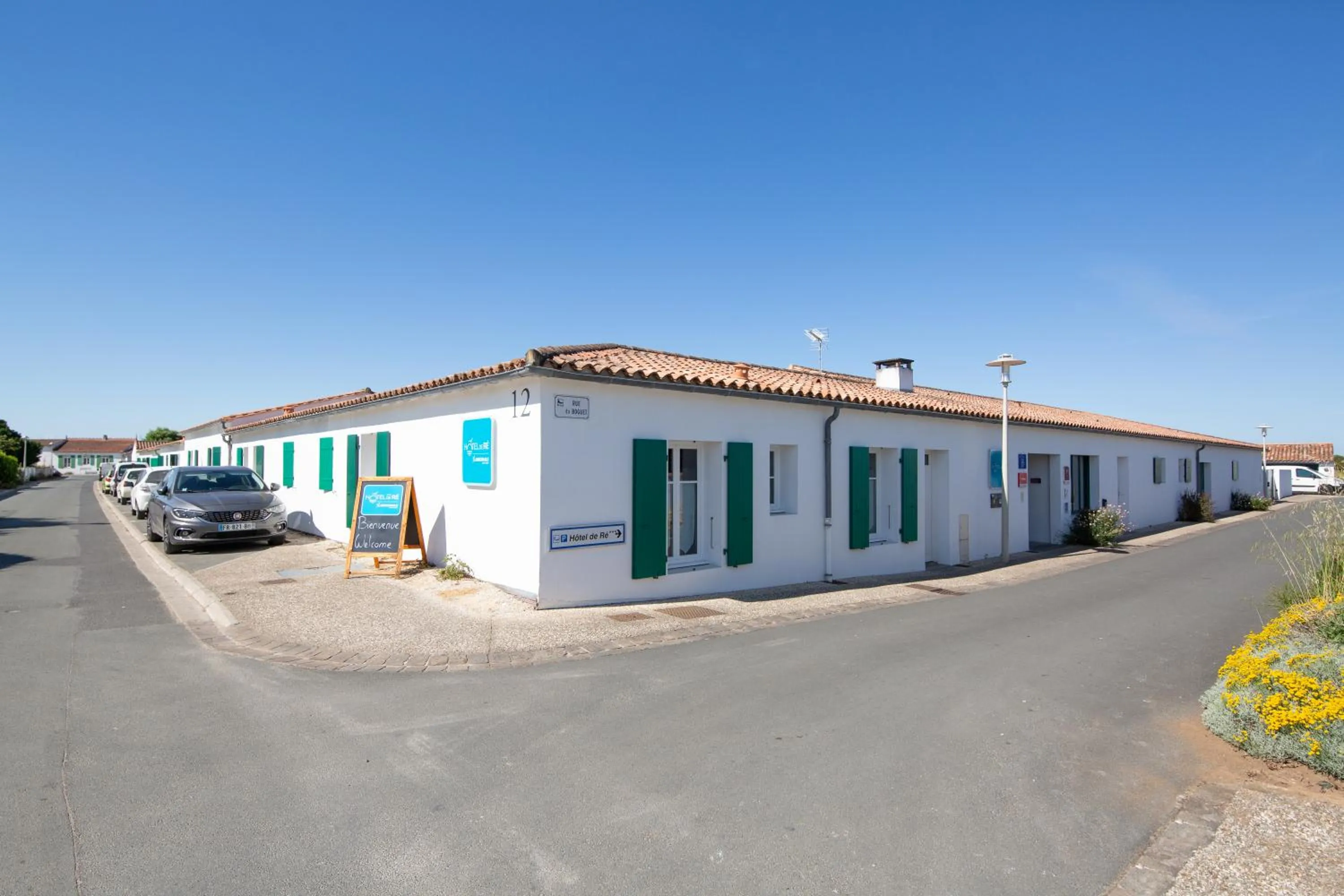 Facade/entrance in Hôtel de Ré, "The Originals Résidence"