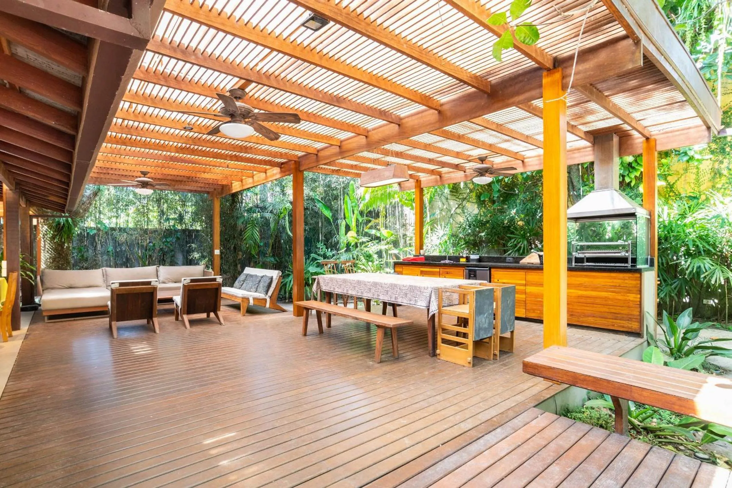Casa Tubarao - Heated Pool in Camburi