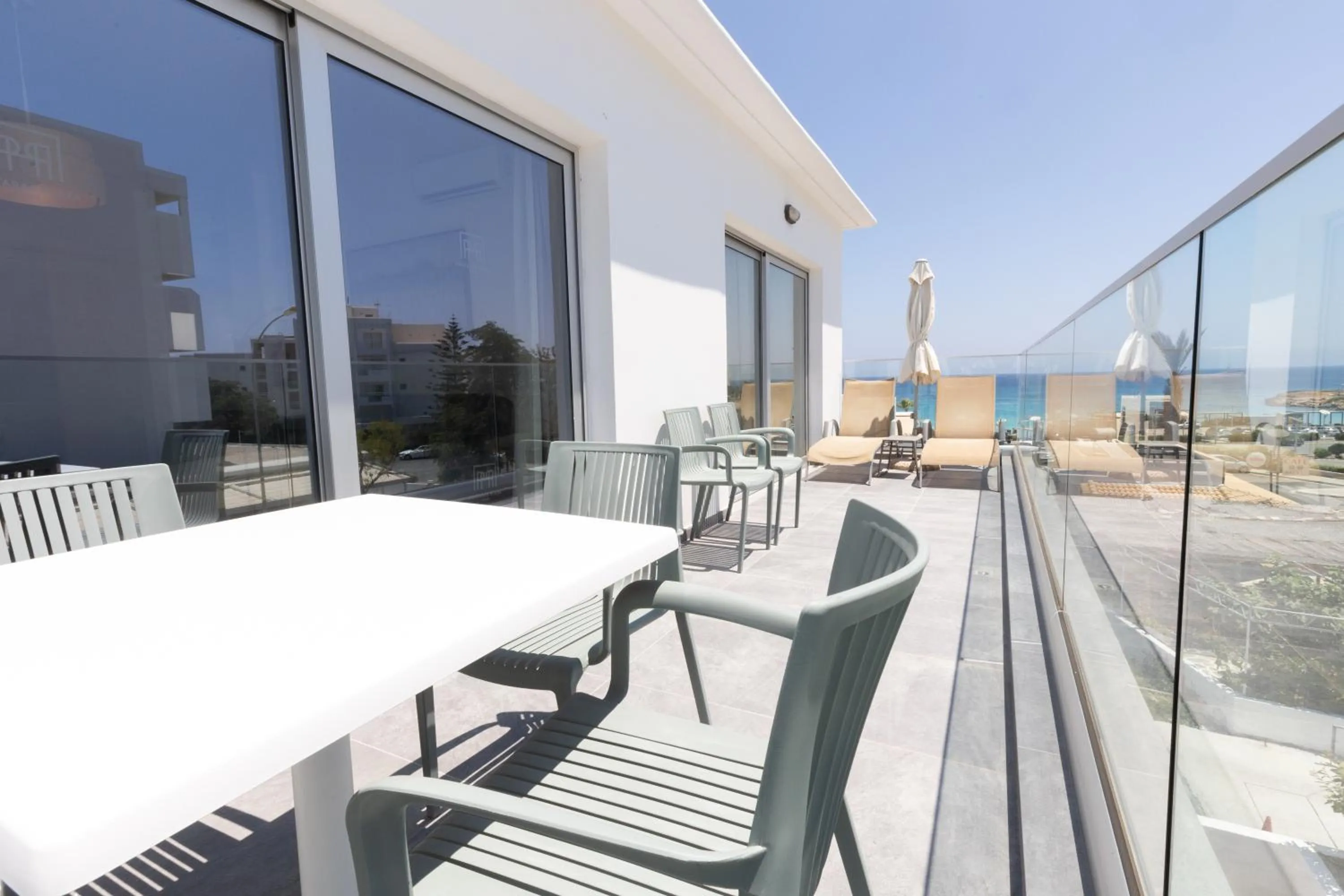 Protaras Plaza Hotel