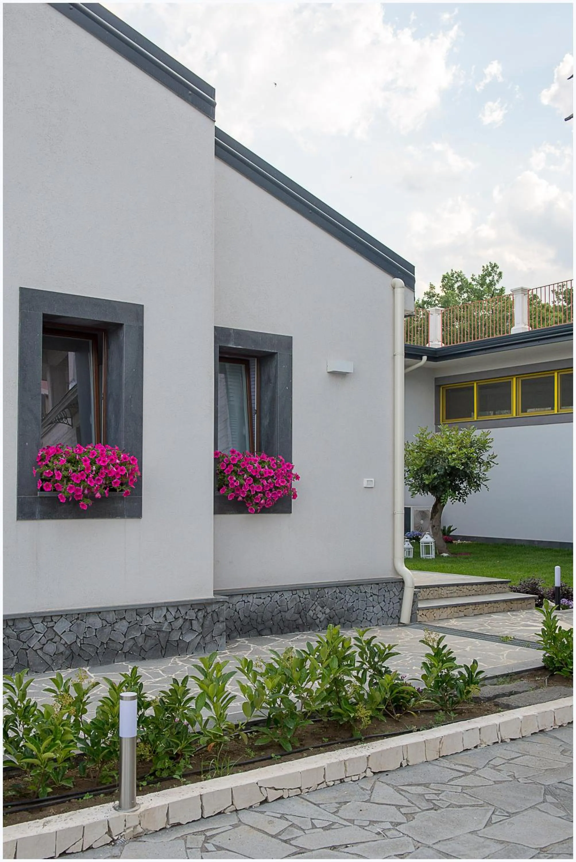 Property building in Dolce Vita