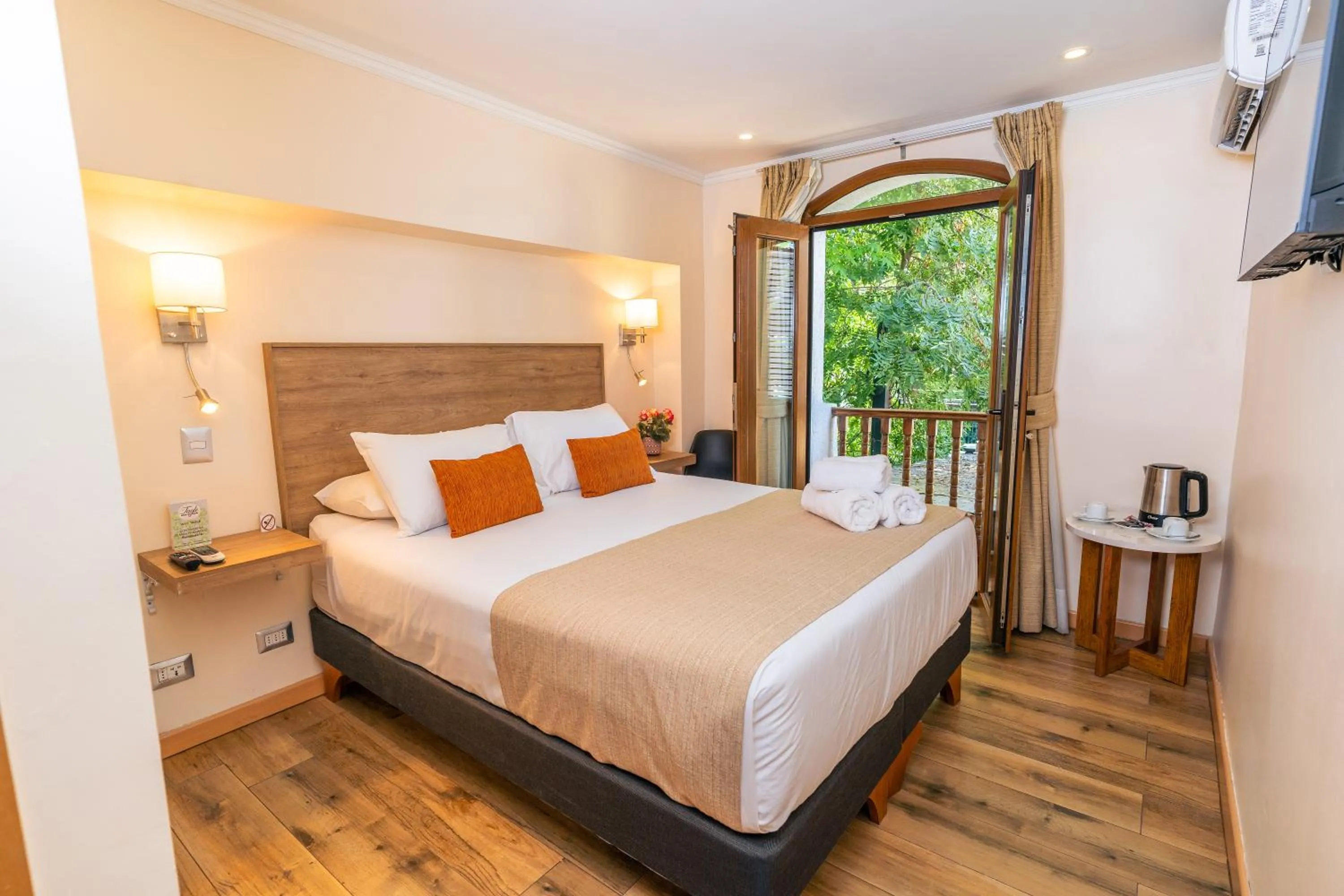 Bed in Tagle Hotel Boutique