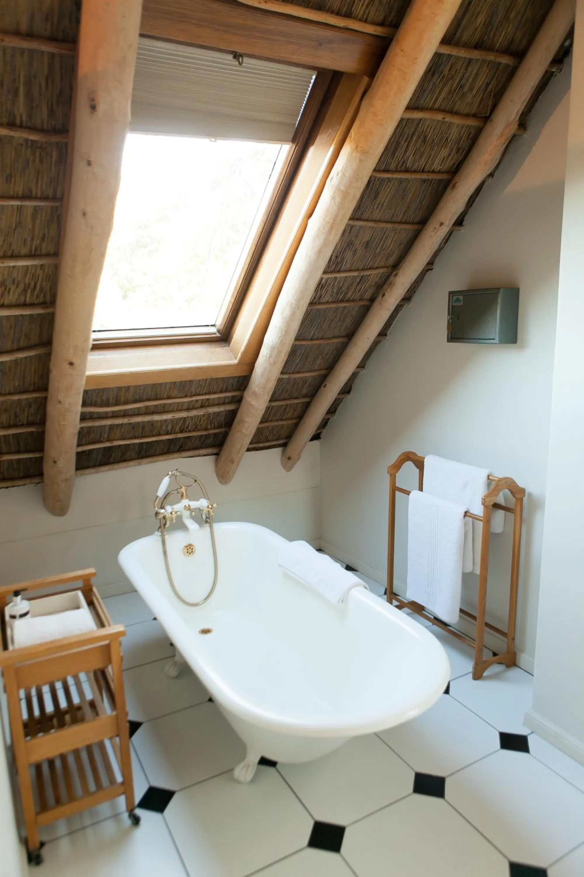 Bath in Basse Provence Country House