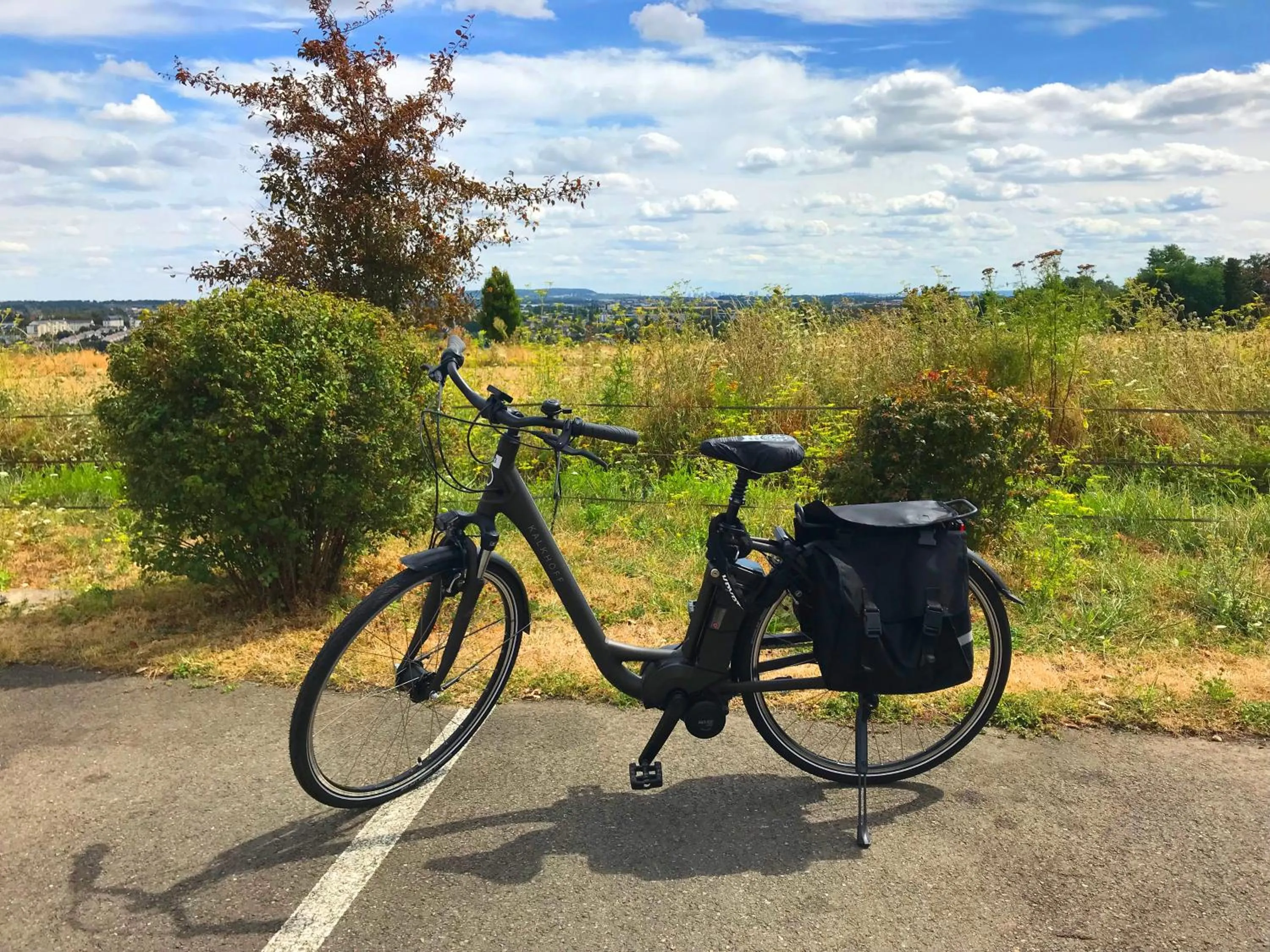 Cycling in Le Green des Impressionnistes