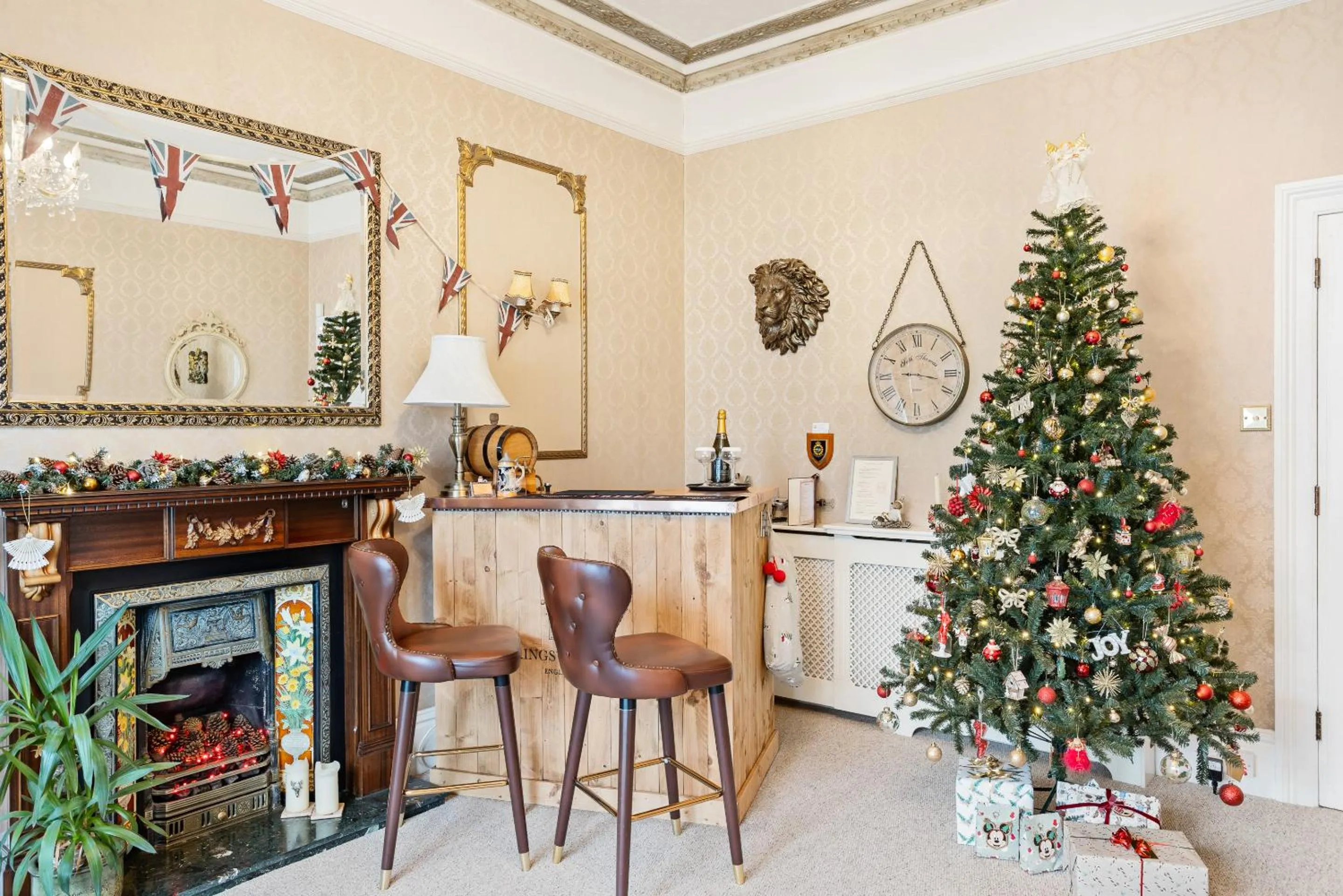 Lounge or bar in Kingston House