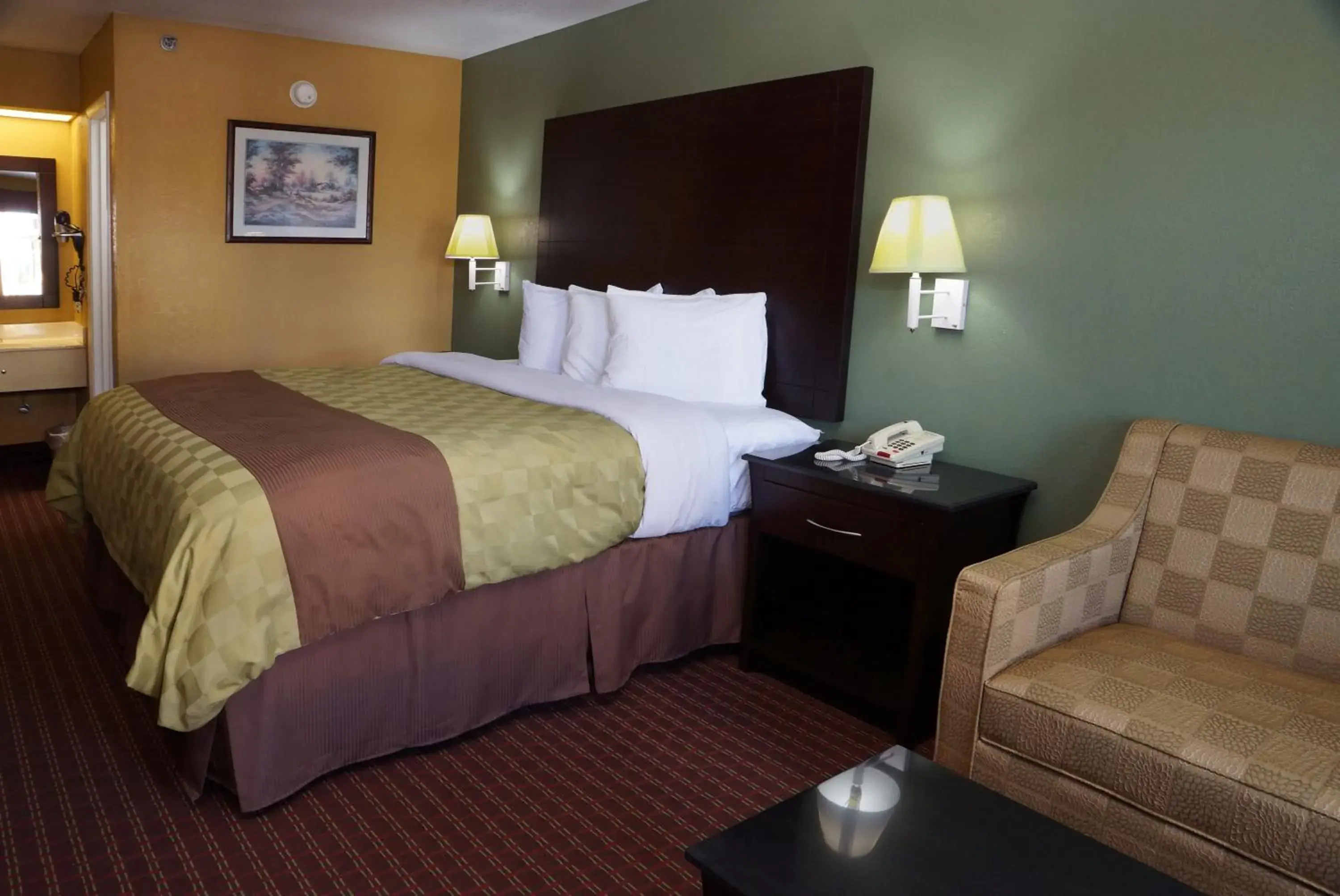 King Room in Executive Inn Opp King Room in Executive Inn Opp
