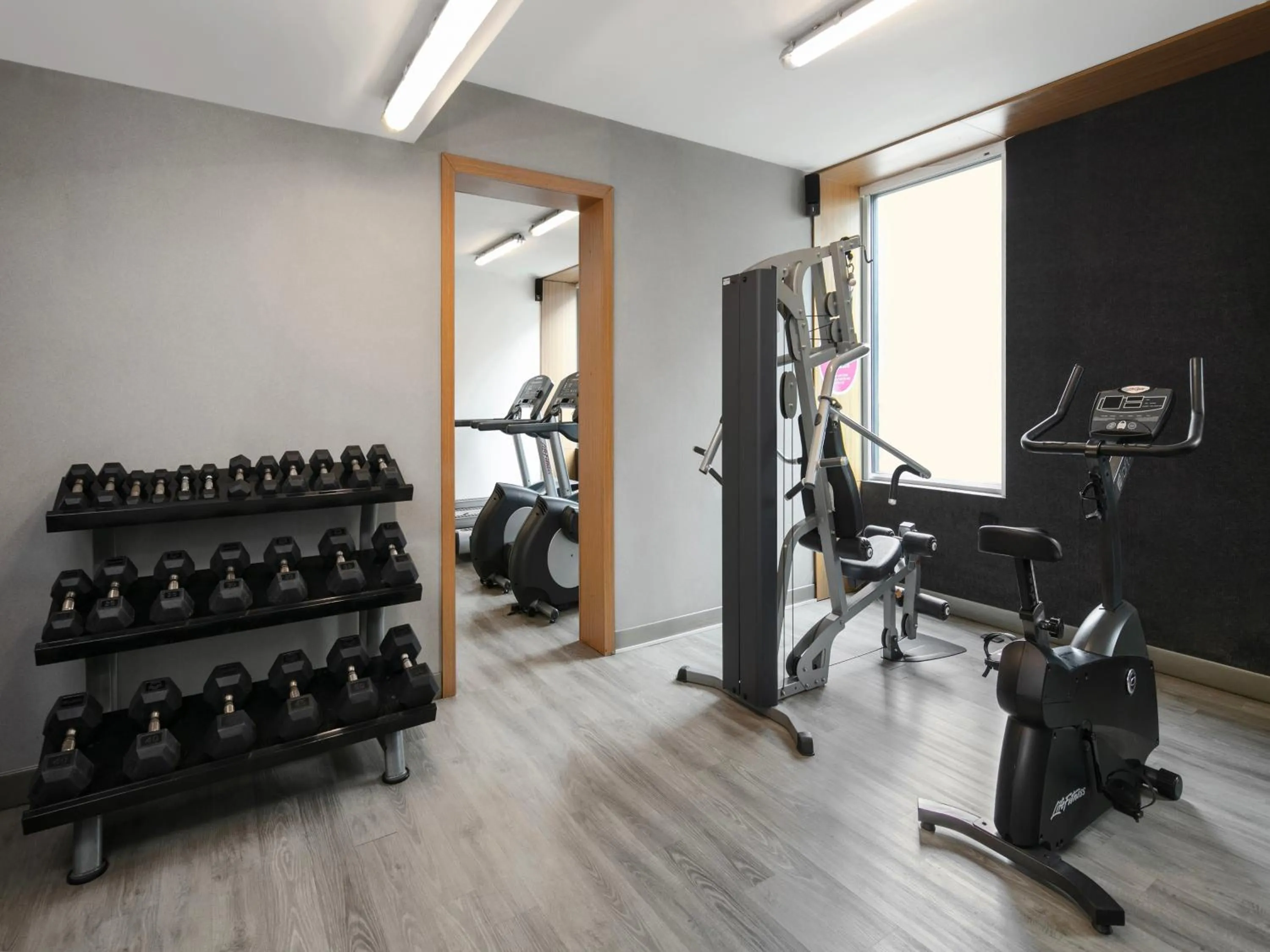 Fitness centre/facilities in Aloft Bogotá Airport