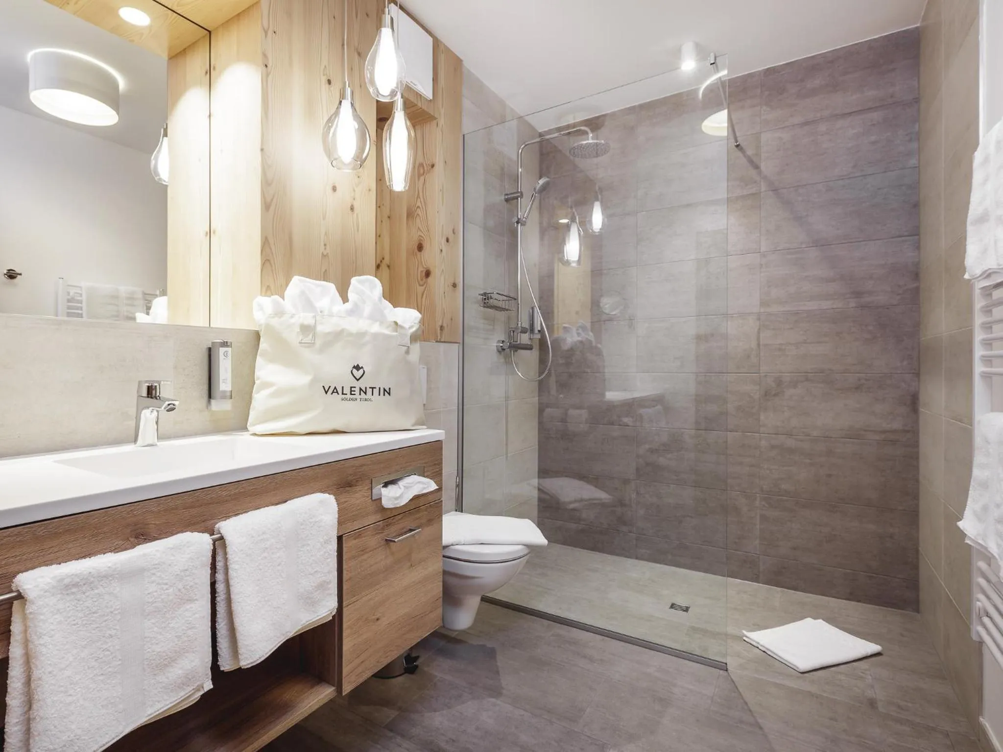 Toilet in Valentin Design Apartments