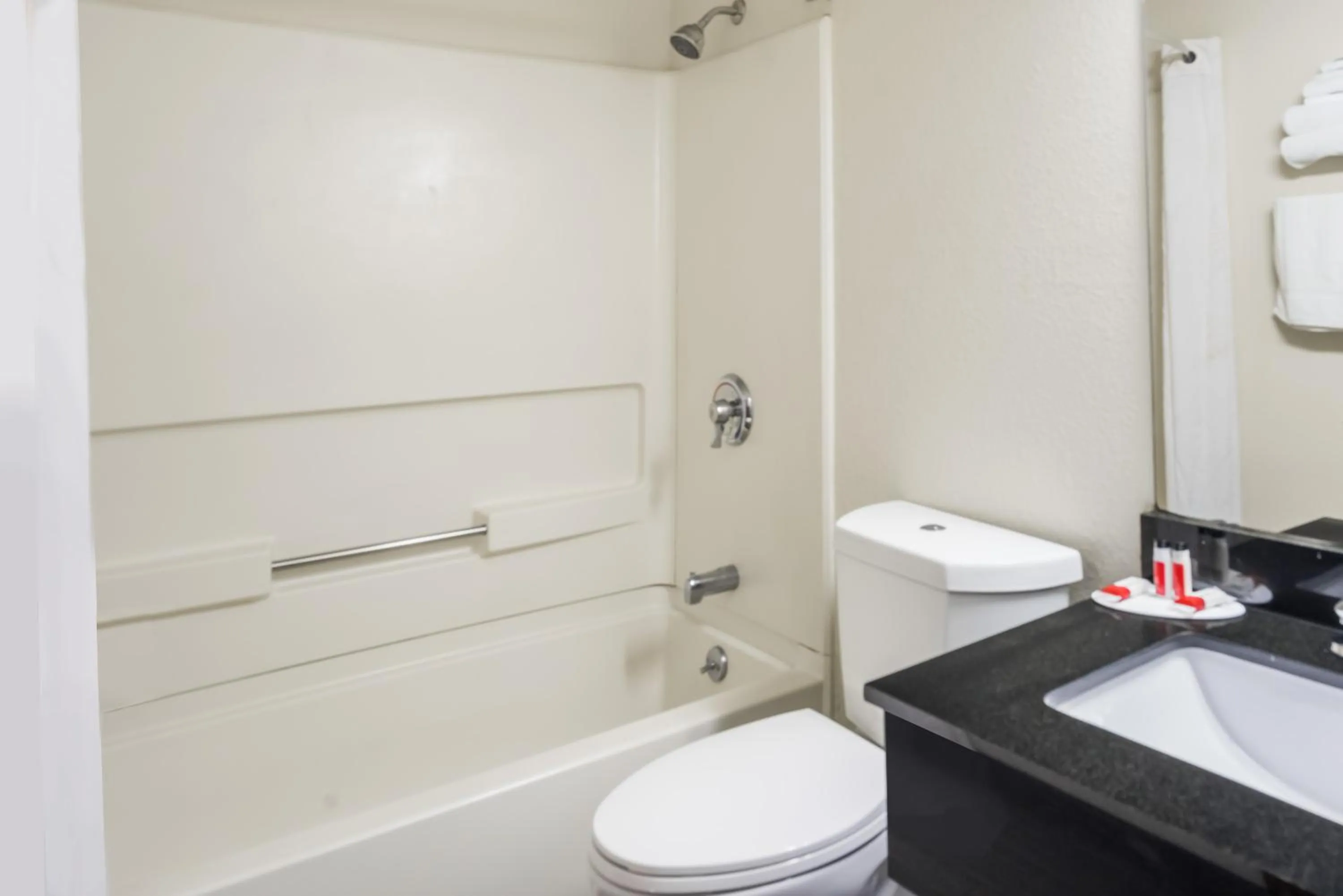 Super 8 by Wyndham Munfordville KY