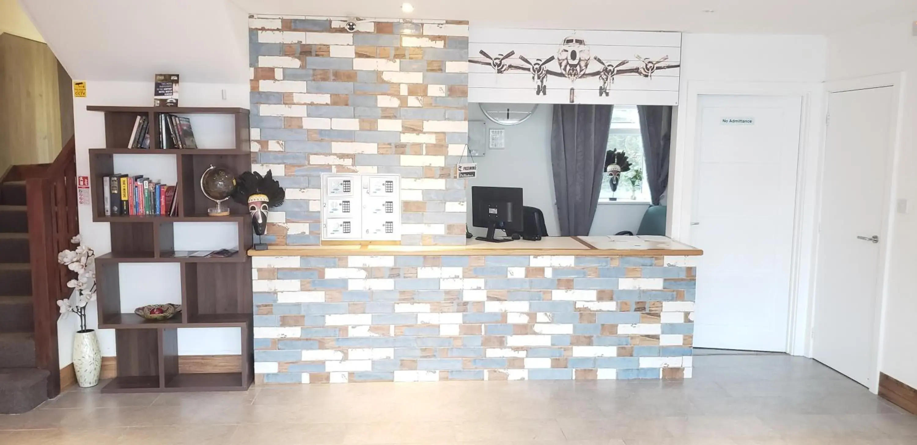 Lobby or reception in Stansted Airport Lodge Lobby or reception in Stansted Airport Lodge