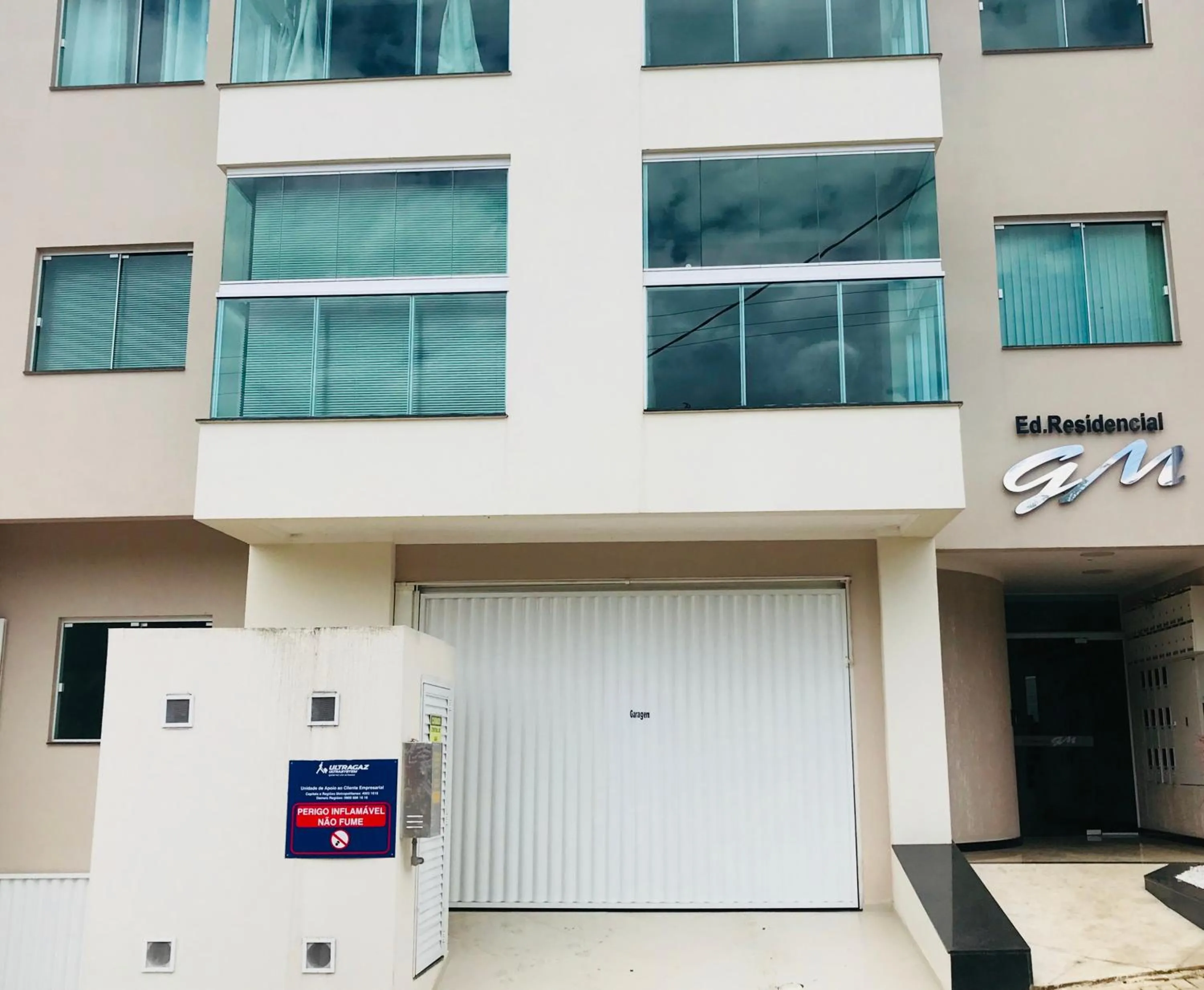 Facade/entrance in Cobertura Edf. GM