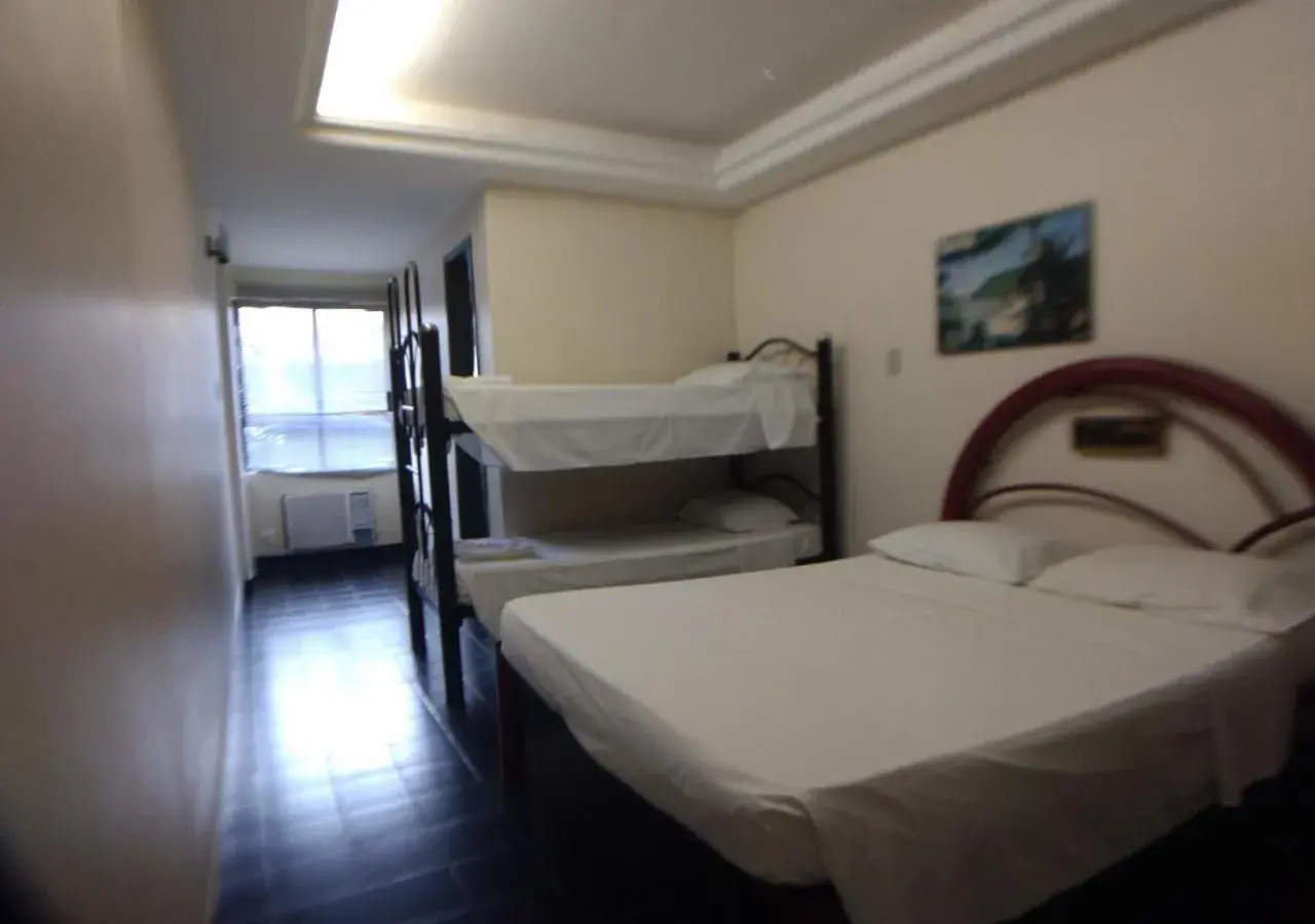 Photo of the whole room, Bed in Hotel Praia da Sereia Photo of the whole room, Bed in Hotel Praia da Sereia