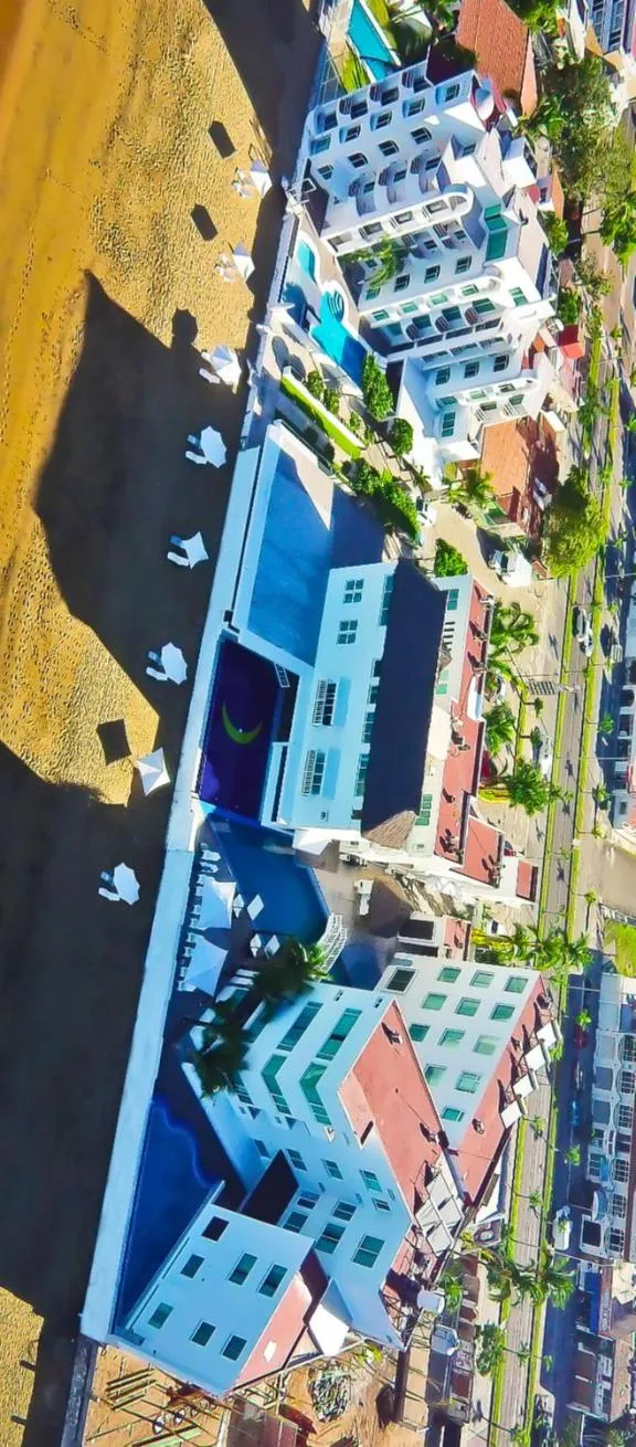 Bird's eye view, Bird's-eye View in Best Western Plus Luna del Mar