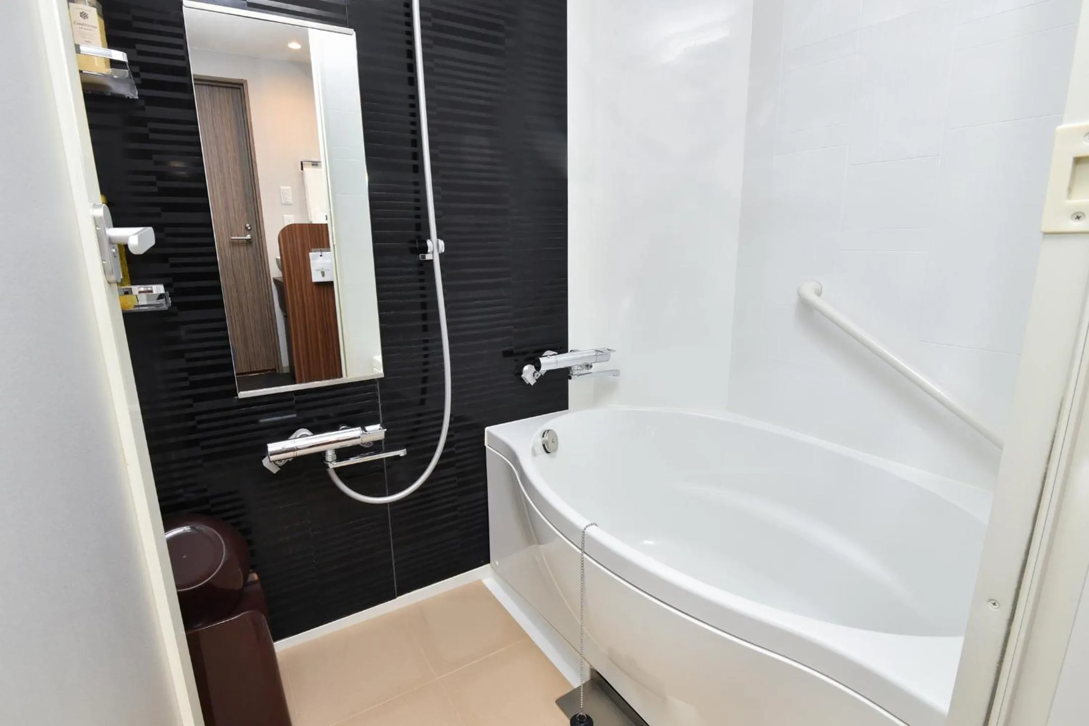 Photo of the whole room in Sanco Inn Osaka Yodoyabashi