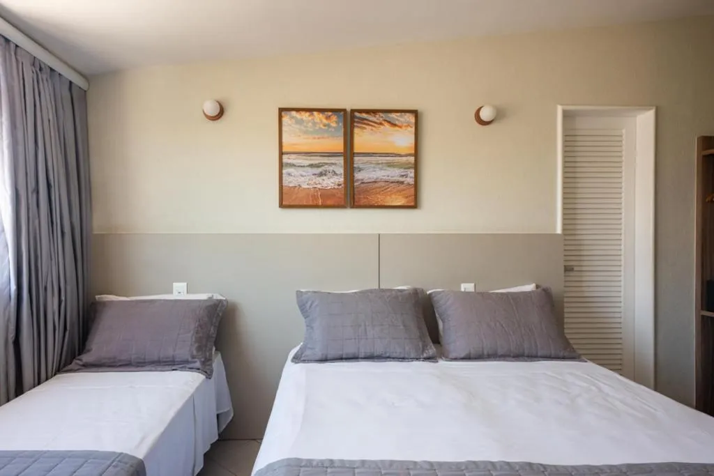 Bed in Malibu Plaza Hotel