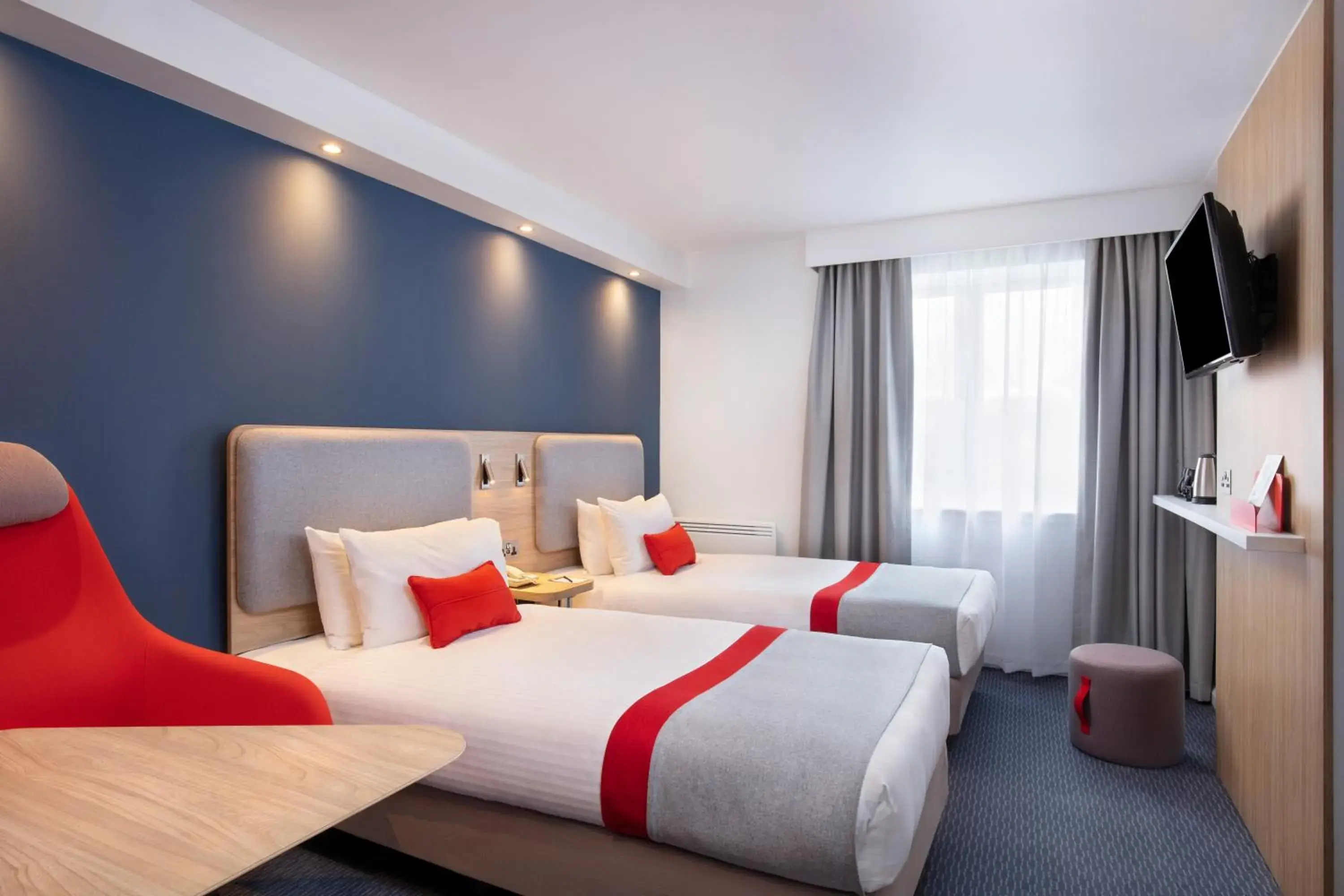 Standard Room with Free Hot Breakfast in Holiday Inn Express Strathclyde Park M74, Jct 5 by IHG Standard Room with Free Hot Breakfast in Holiday Inn Express Strathclyde Park M74, Jct 5 by IHG