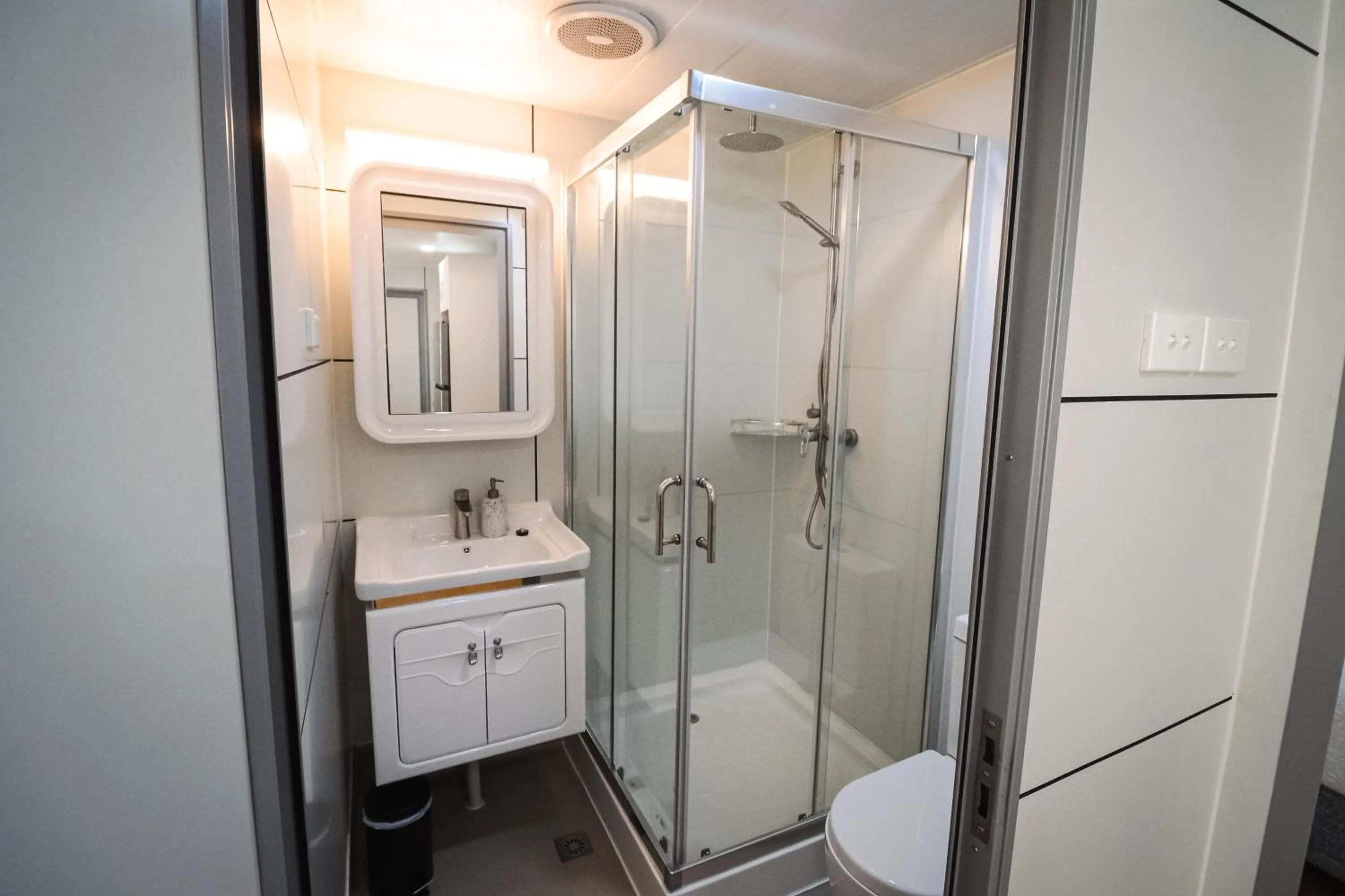 Shower in Norwesta Lifestyle Park