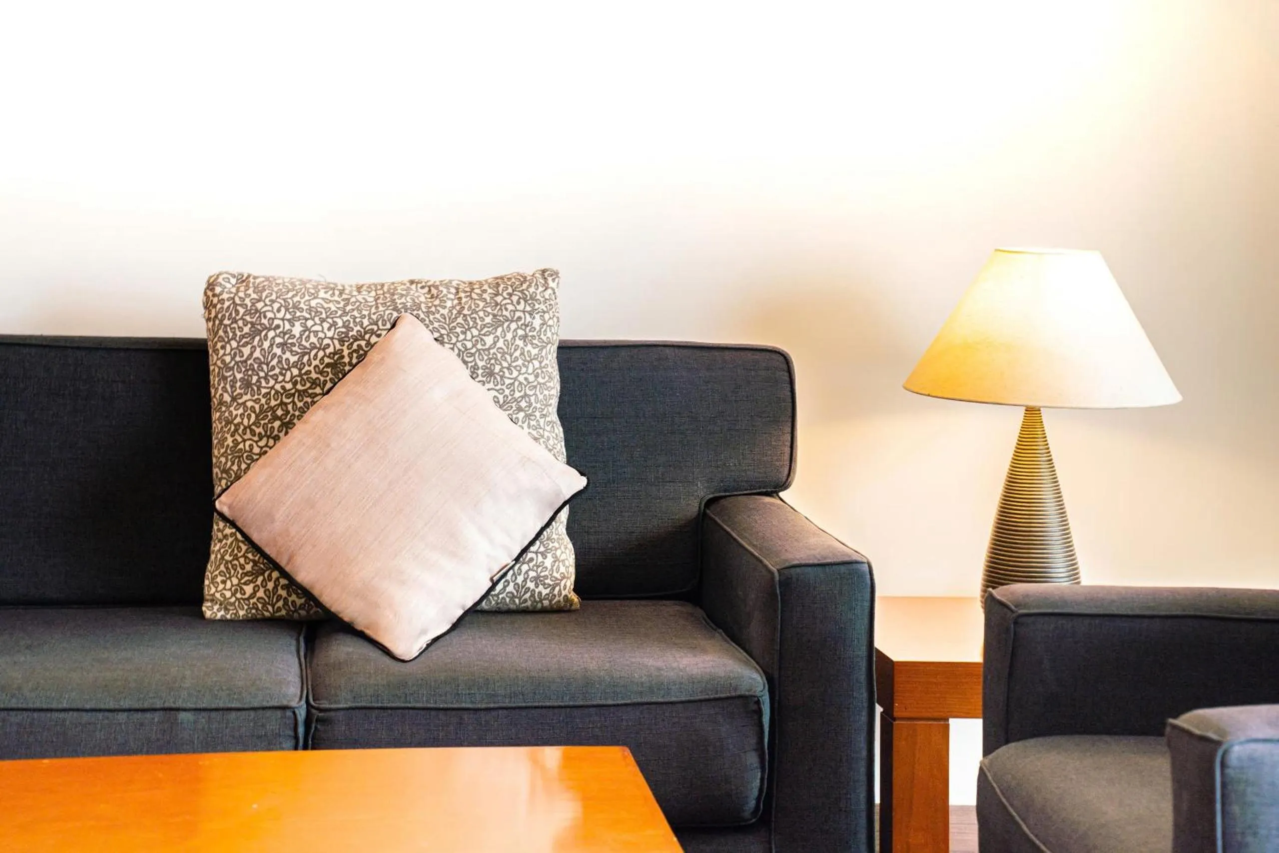 Downtown Retro Serviced Apartment