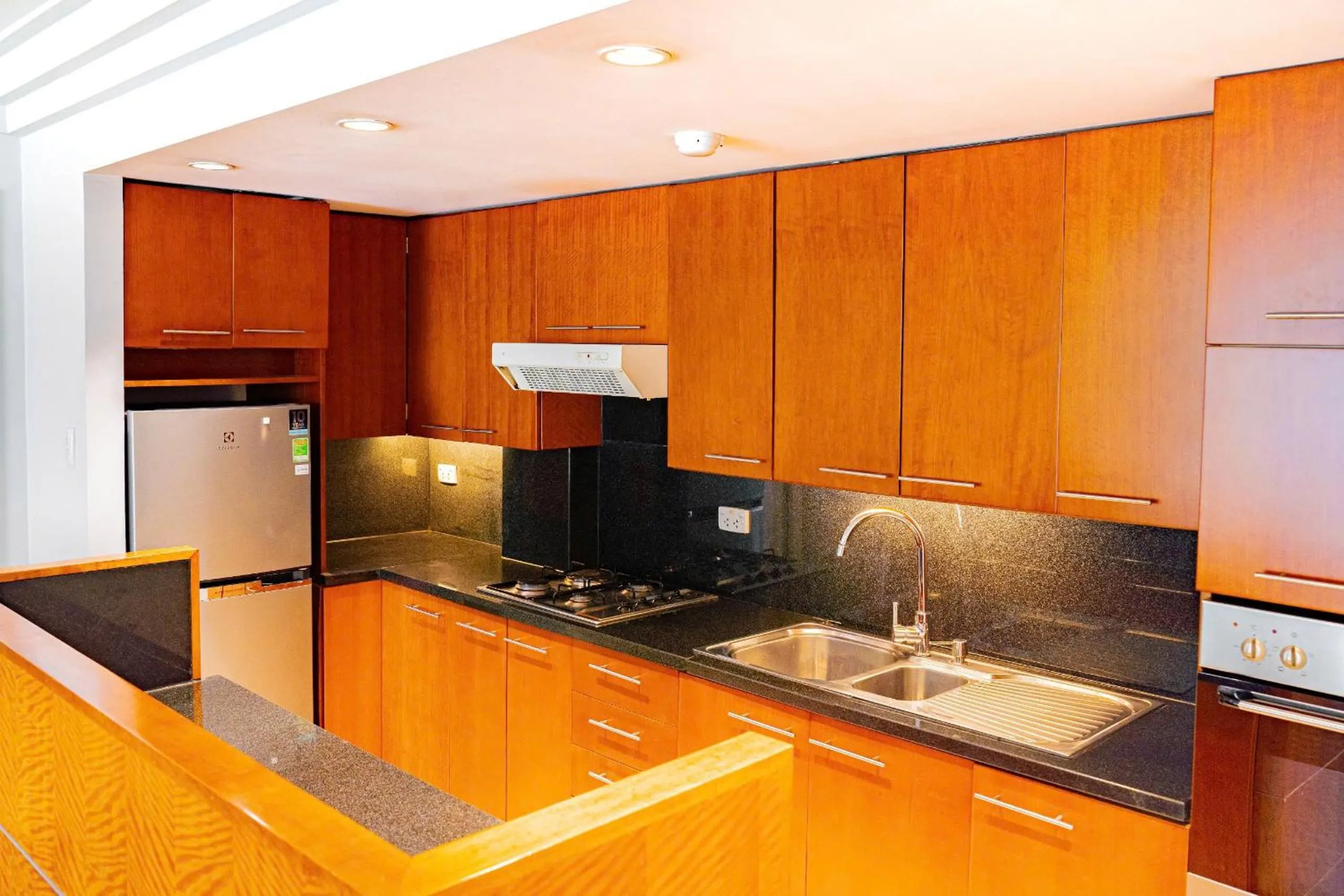 Downtown Retro Serviced Apartment