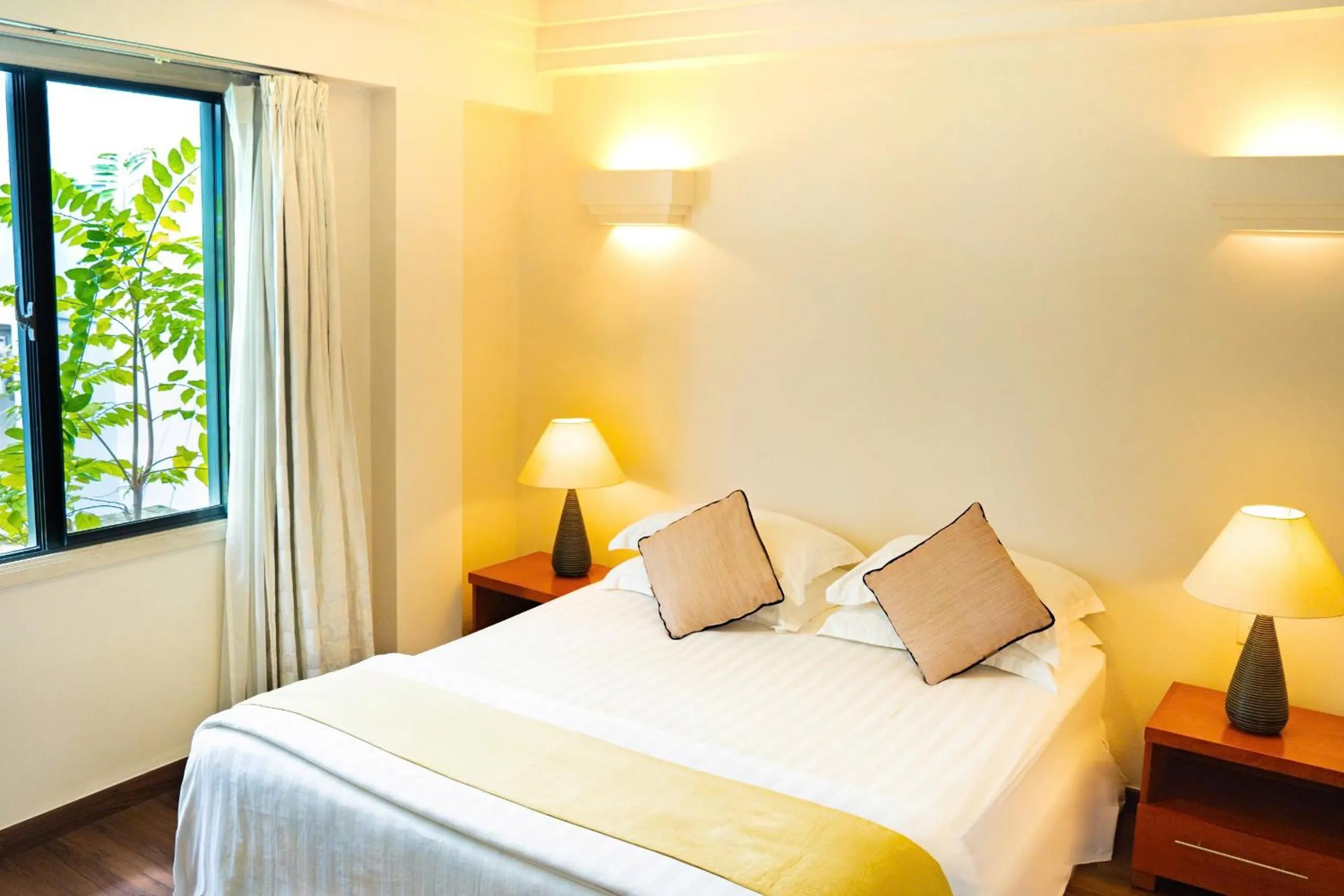 Bed in Downtown Retro Serviced Apartment