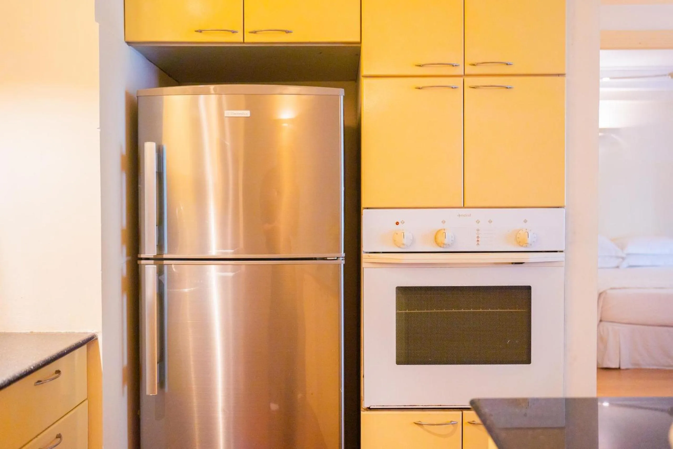 Downtown Retro Serviced Apartment