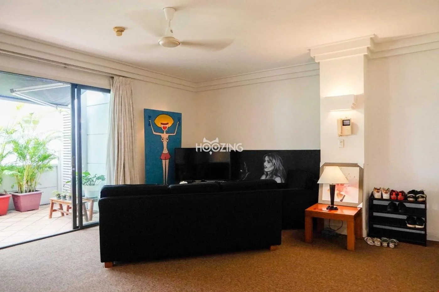 Downtown Retro Serviced Apartment