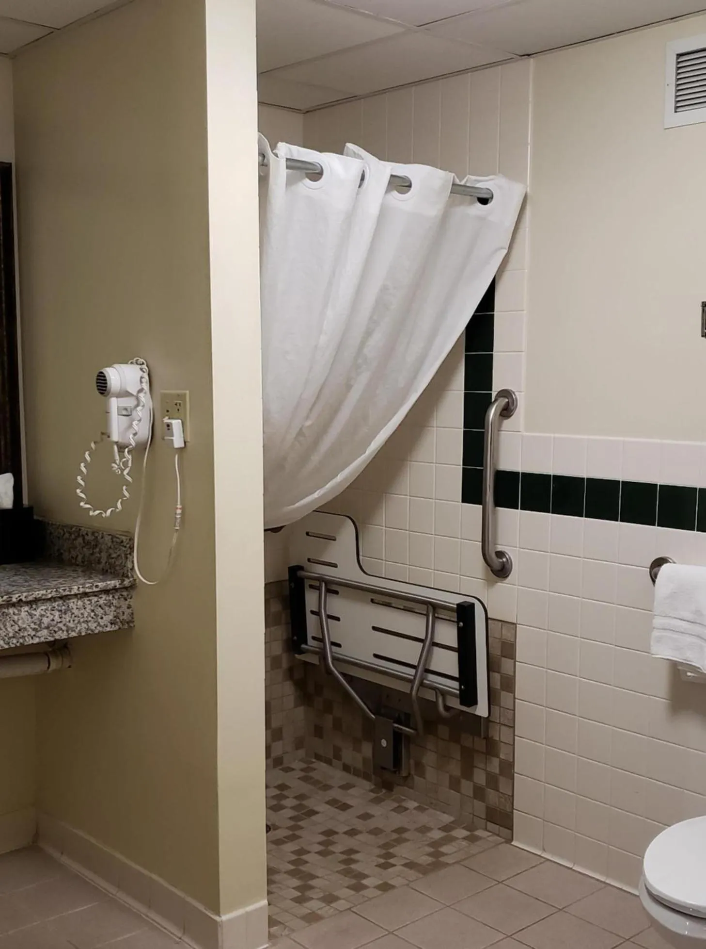 AmericInn by Wyndham Kearney