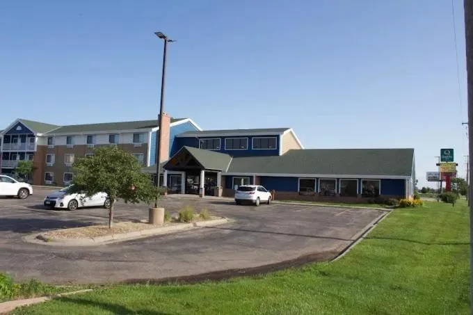 AmericInn by Wyndham Kearney