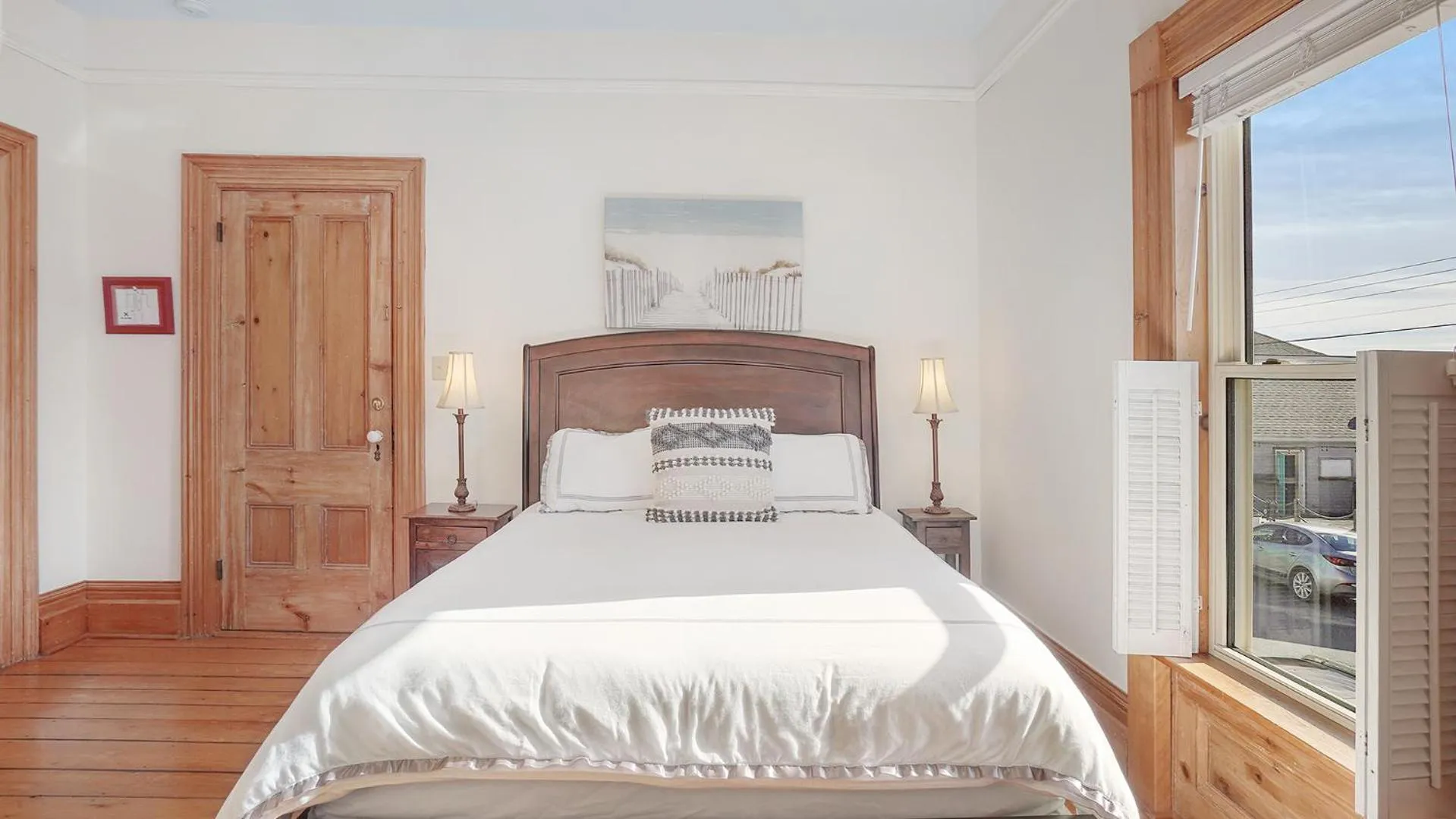 Bed in Sail Inn Lunenburg