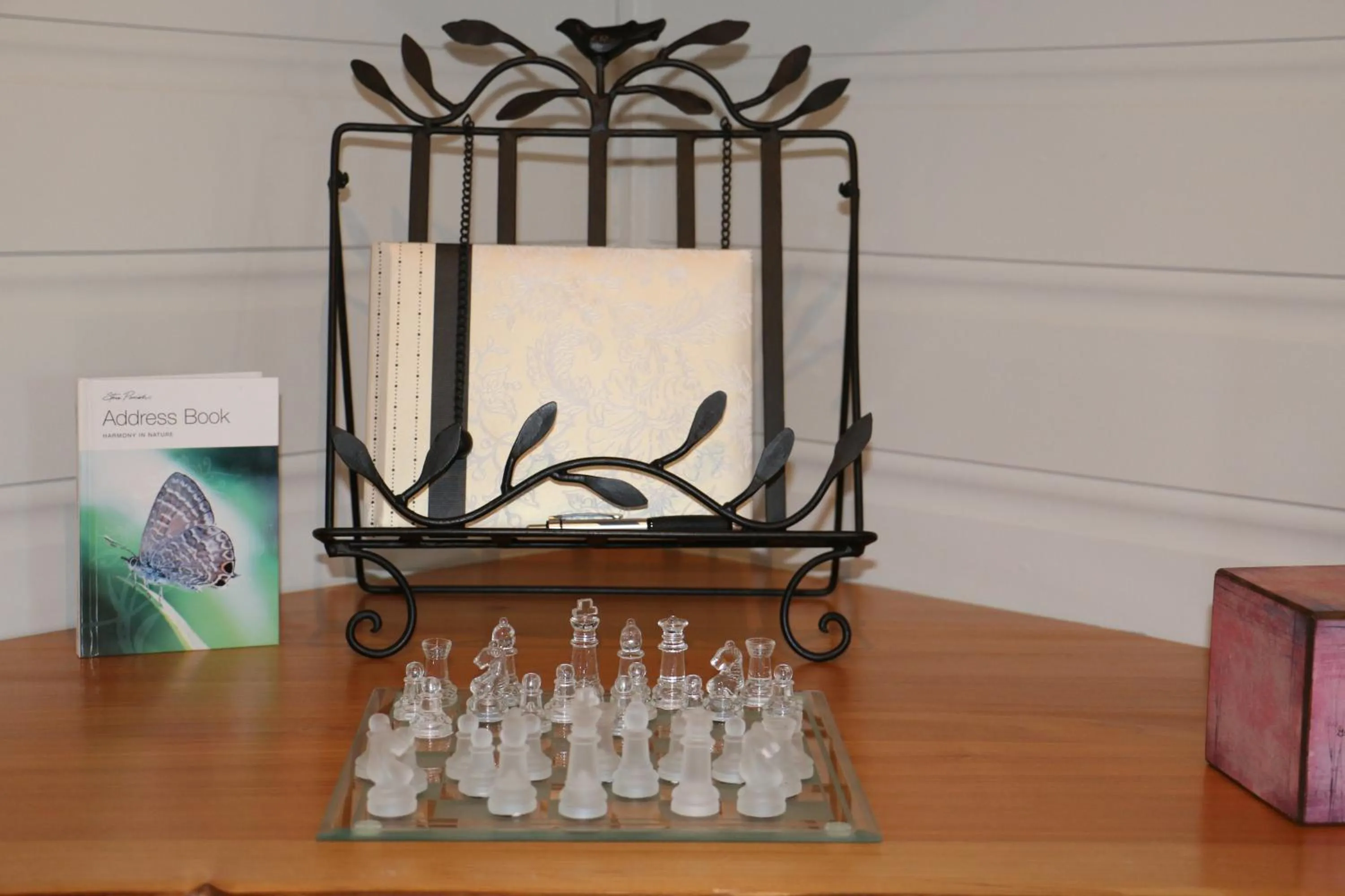 Decorative detail in Cradle at Casa Blanca Country Retreat